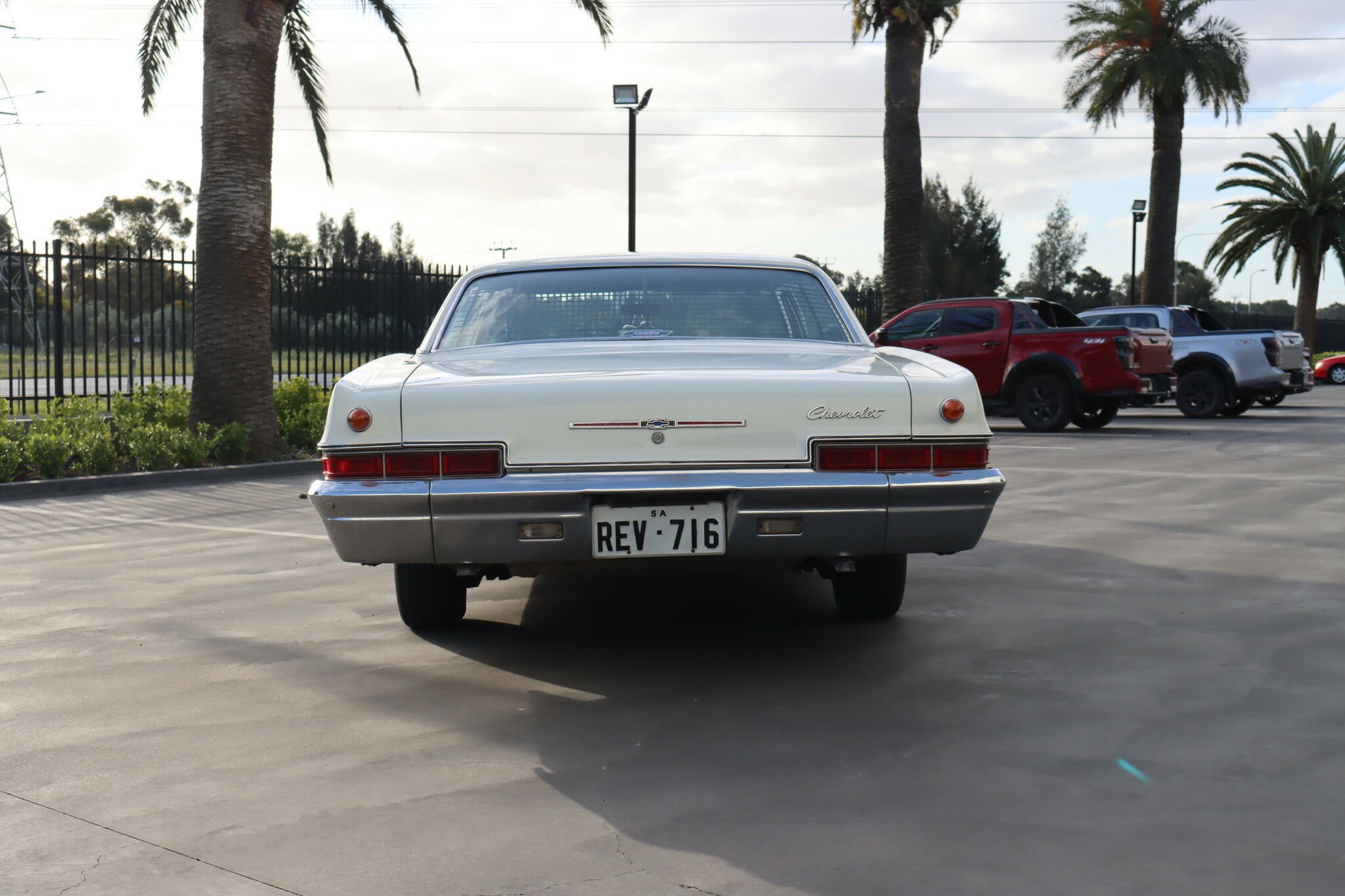 1966 CHEVROLET IMPALA 2 SP AUTOMATIC 4D HARDTOP