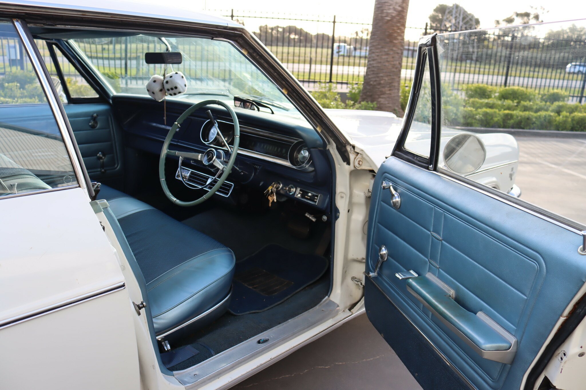 1966 CHEVROLET IMPALA 2 SP AUTOMATIC 4D HARDTOP