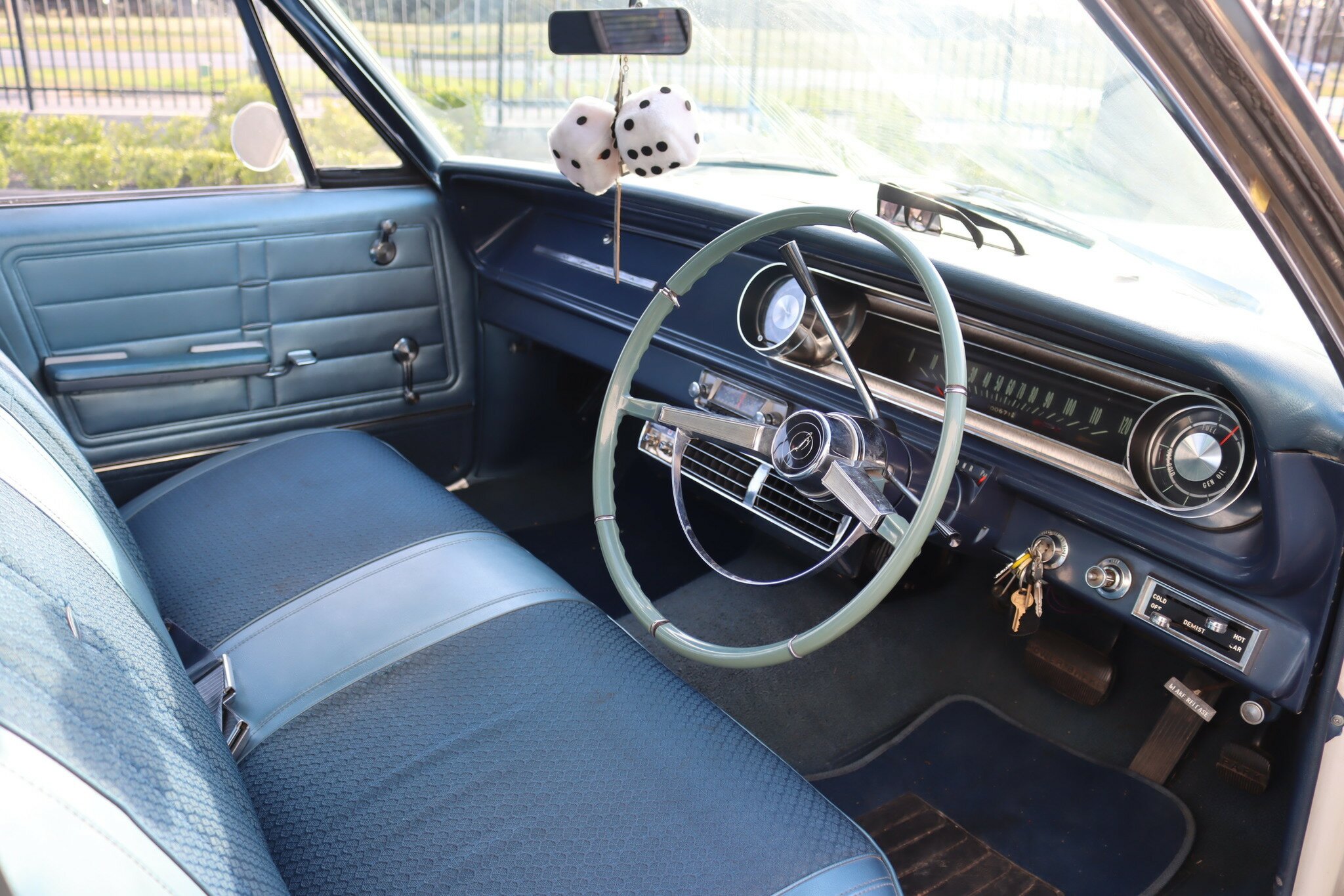 1966 CHEVROLET IMPALA 2 SP AUTOMATIC 4D HARDTOP
