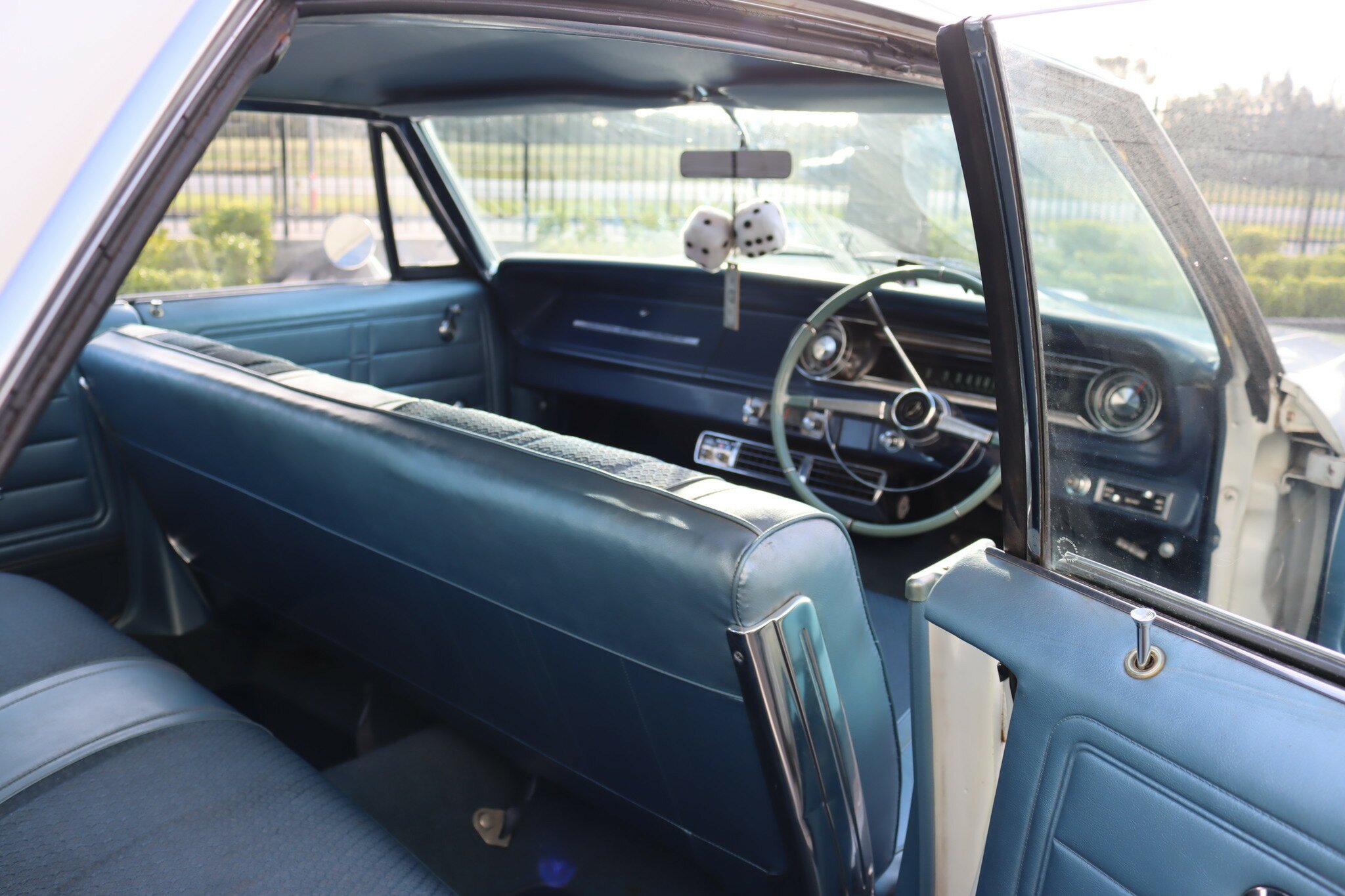 1966 CHEVROLET IMPALA 2 SP AUTOMATIC 4D HARDTOP