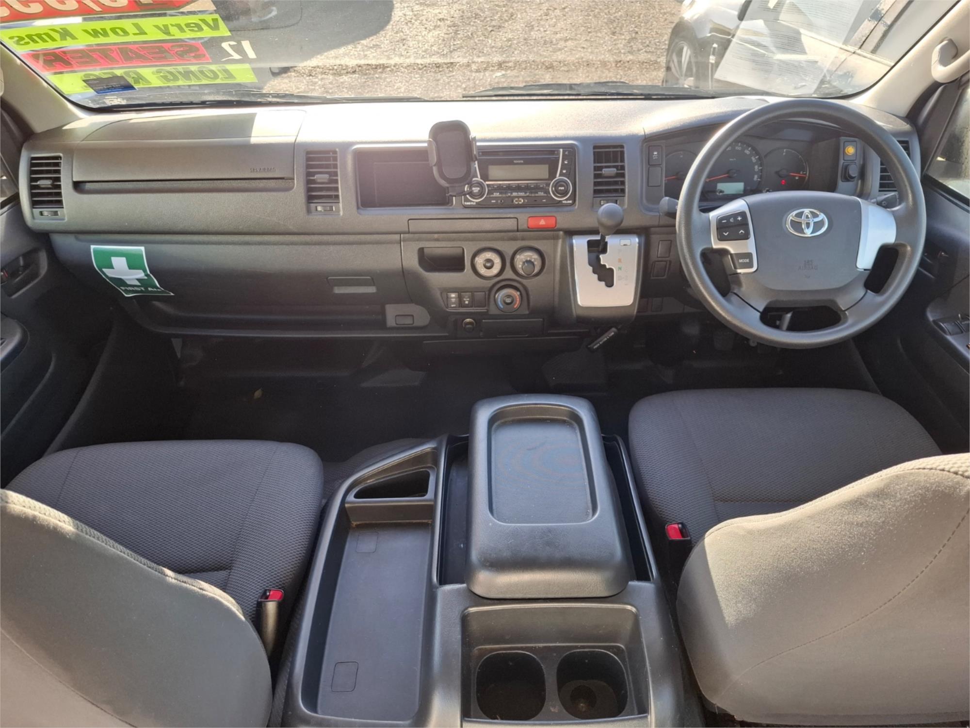 2015 TOYOTA HIACE TRH223R MY14 COMMUTER 4 SP AUTOMATIC BUS