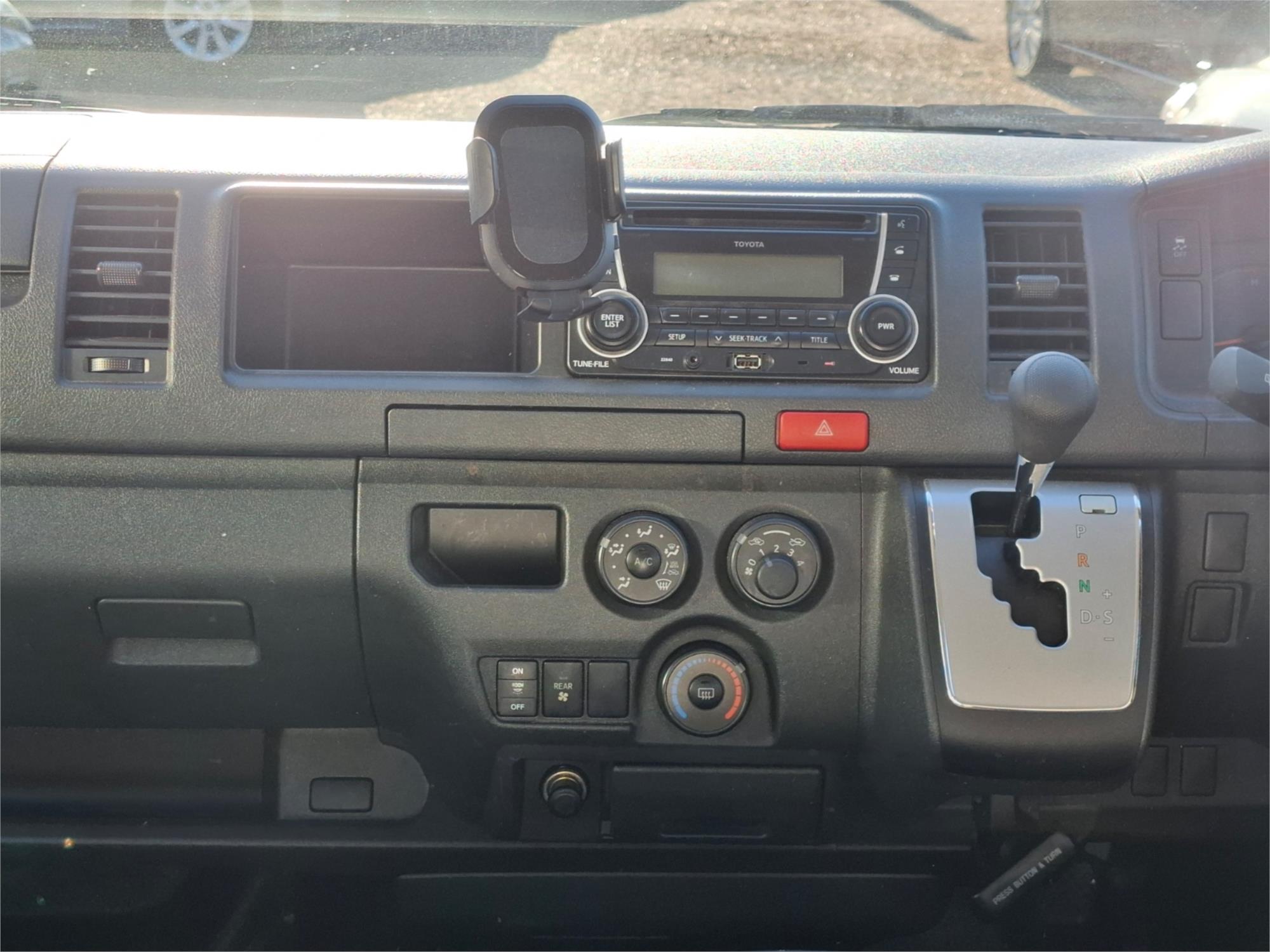 2015 TOYOTA HIACE TRH223R MY14 COMMUTER 4 SP AUTOMATIC BUS