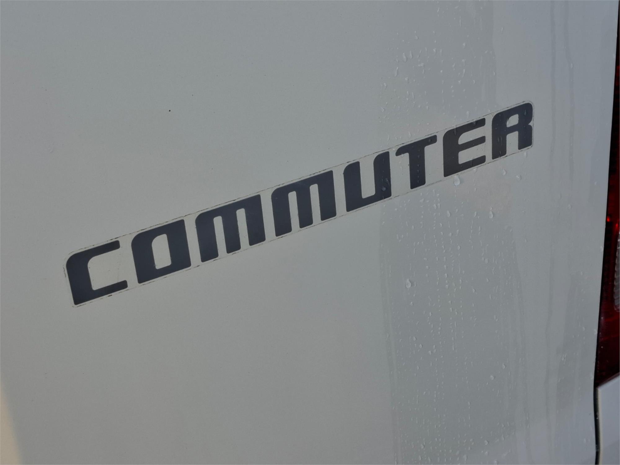 2015 TOYOTA HIACE TRH223R MY14 COMMUTER 4 SP AUTOMATIC BUS