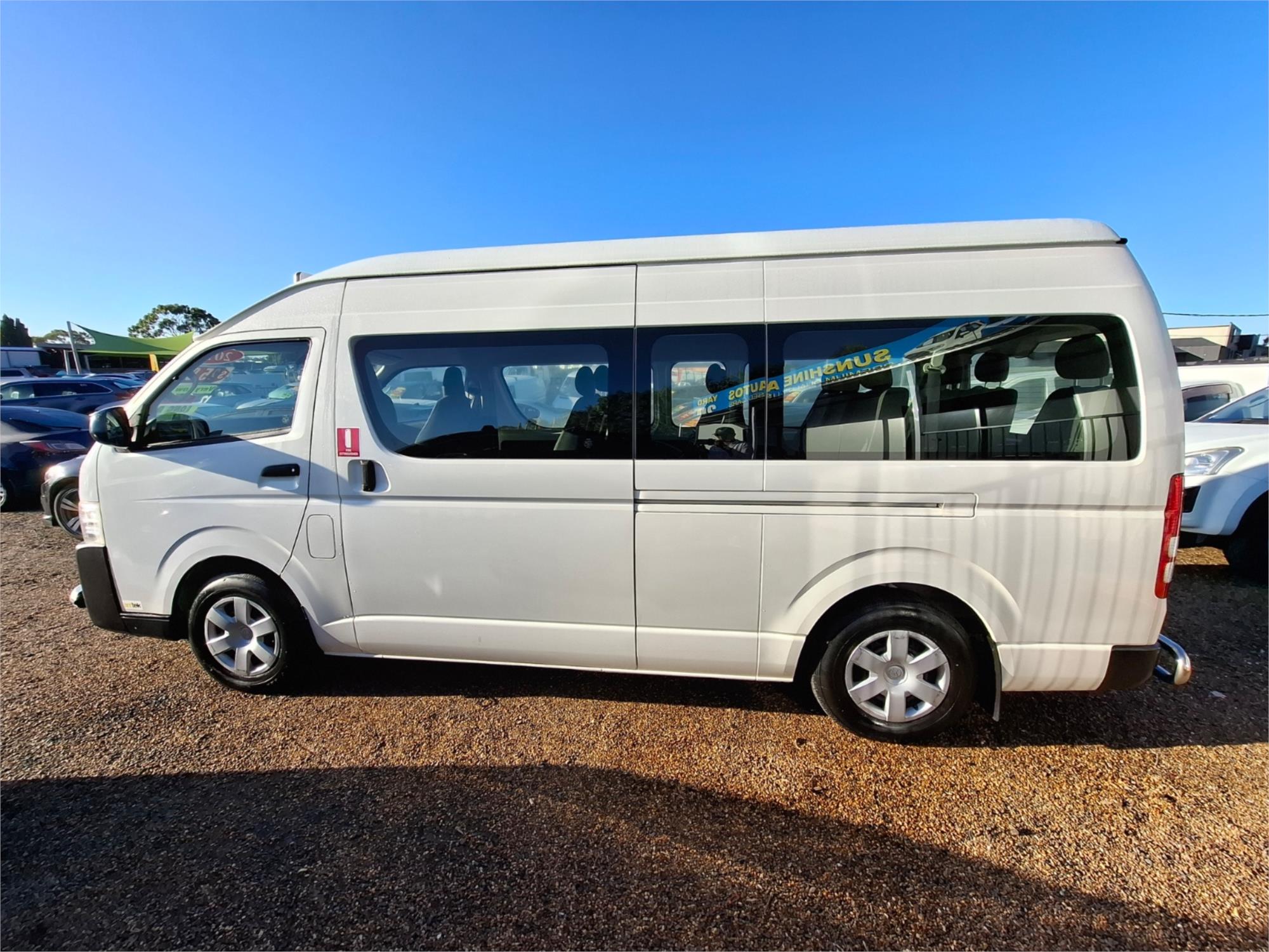 2015 TOYOTA HIACE TRH223R MY14 COMMUTER 4 SP AUTOMATIC BUS