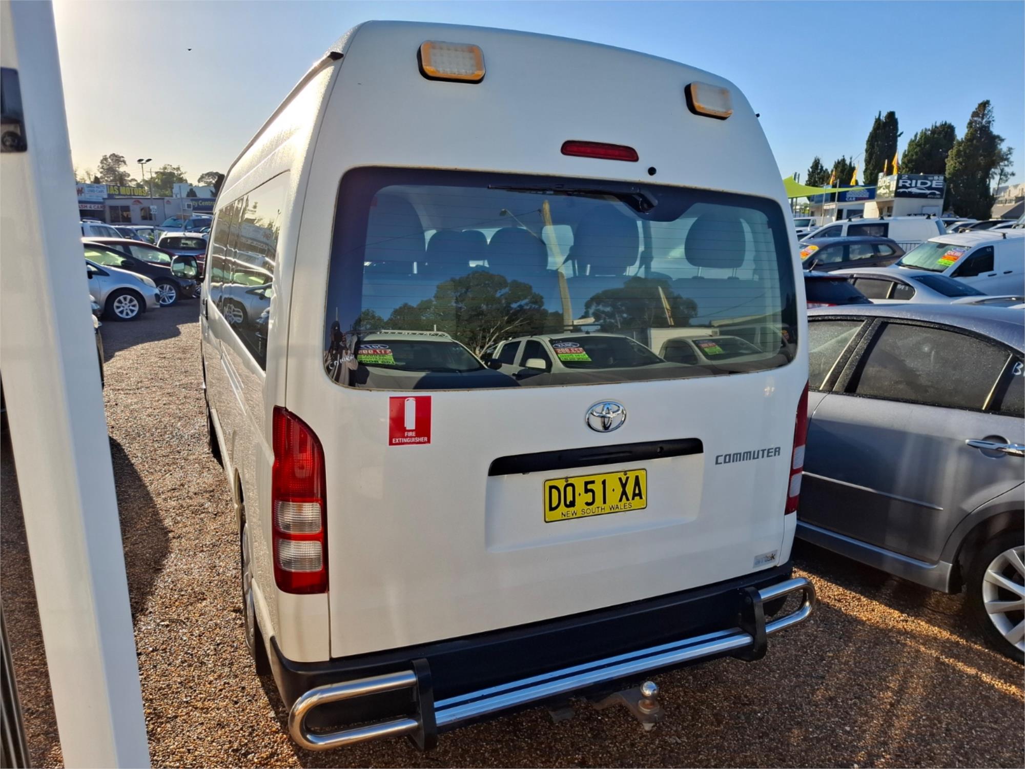 2015 TOYOTA HIACE TRH223R MY14 COMMUTER 4 SP AUTOMATIC BUS