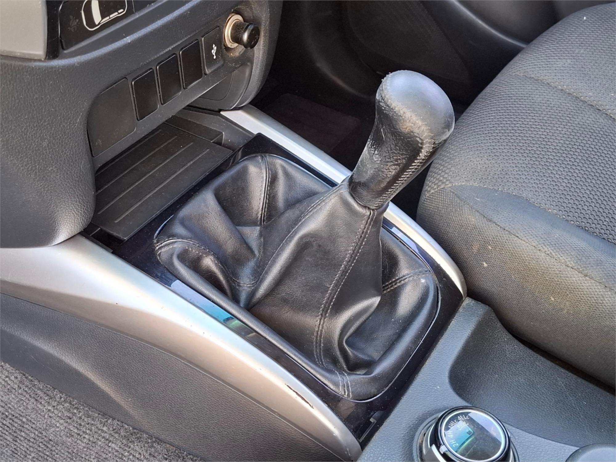 2016 MITSUBISHI TRITON MQ MY16 GLS (4x4) 6 SP MANUAL DUAL CAB UTILITY