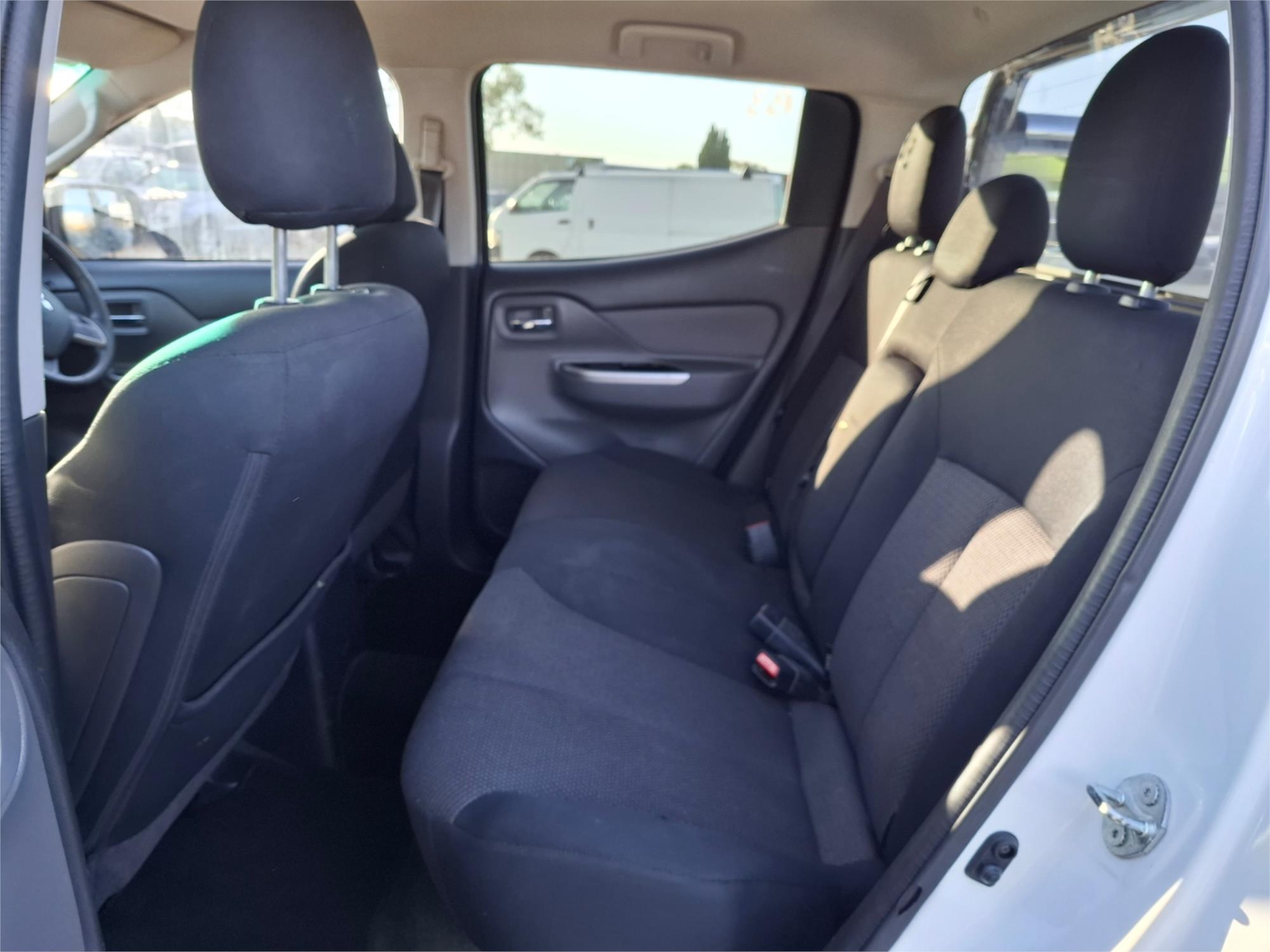 2016 MITSUBISHI TRITON MQ MY16 GLS (4x4) 6 SP MANUAL DUAL CAB UTILITY