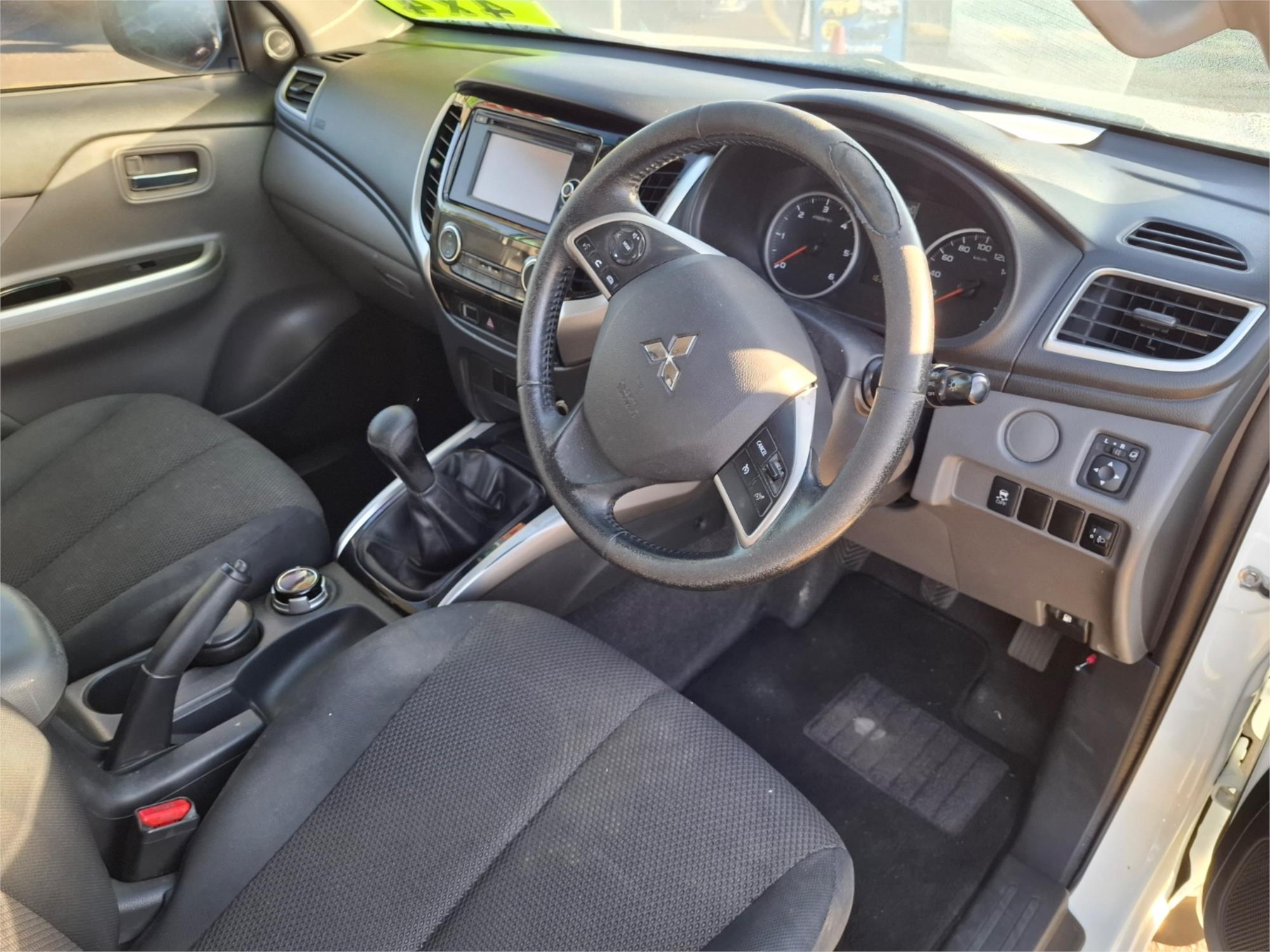 2016 MITSUBISHI TRITON MQ MY16 GLS (4x4) 6 SP MANUAL DUAL CAB UTILITY