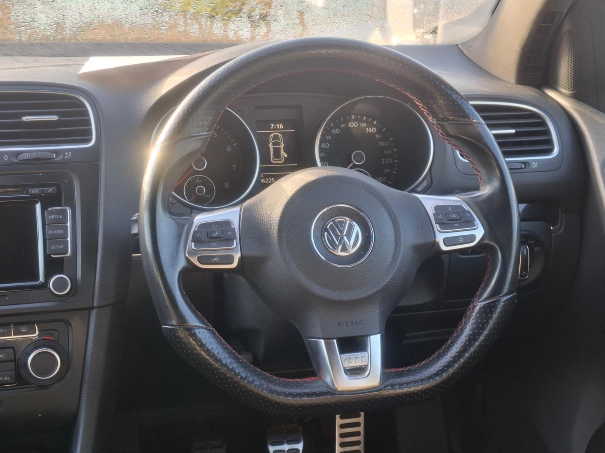2010 VOLKSWAGEN GOLF 1K MY10 GTI 6 SP MANUAL 5D HATCHBACK