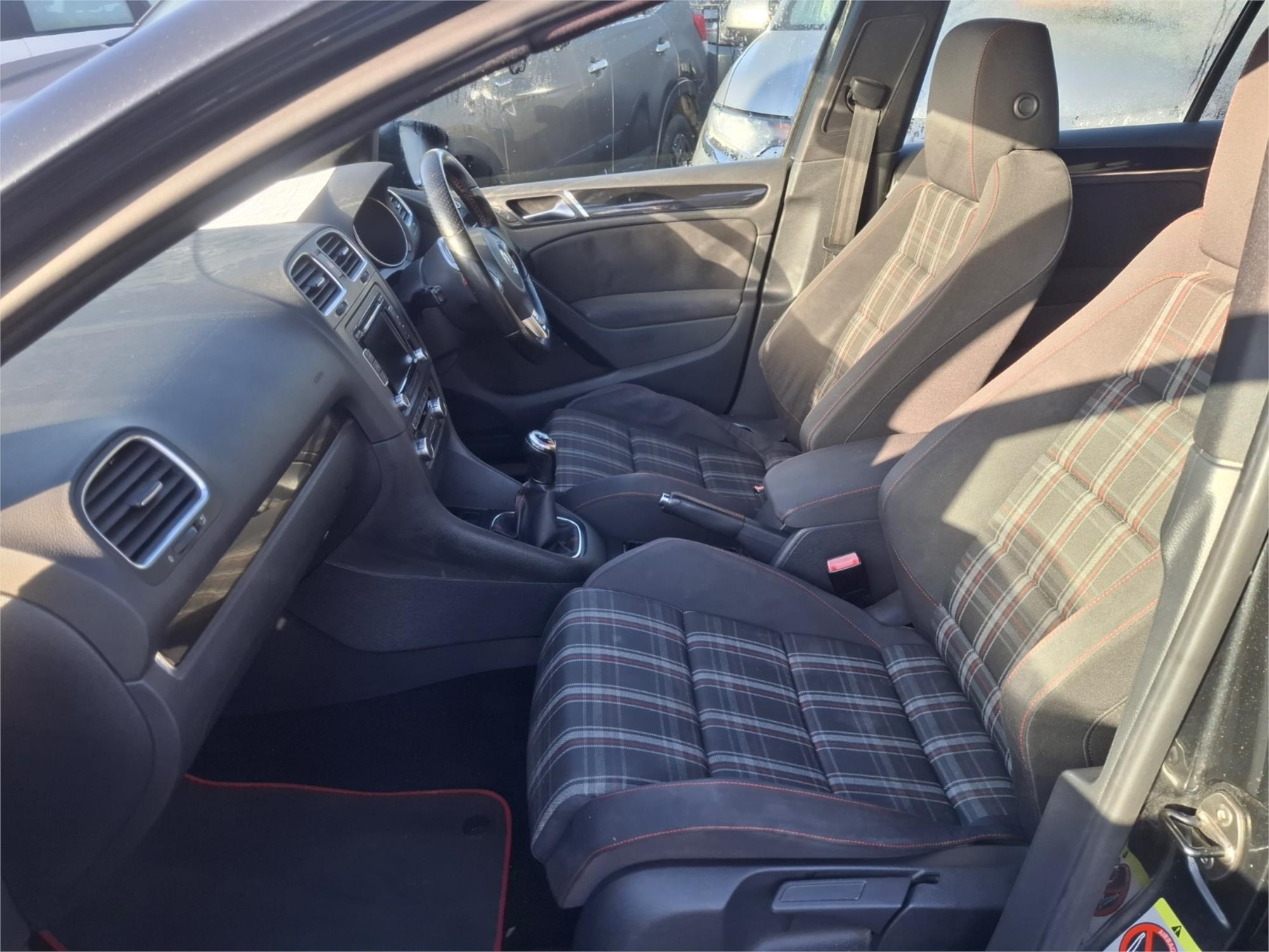 2010 VOLKSWAGEN GOLF 1K MY10 GTI 6 SP MANUAL 5D HATCHBACK