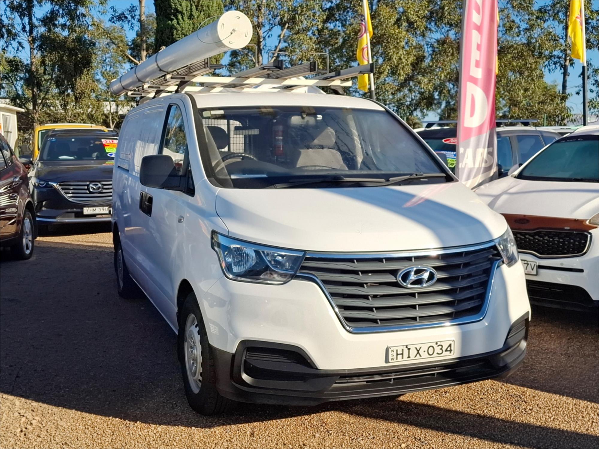 2019 HYUNDAI iLOAD TQ4 MY19 3S LIFTBACK 5 SP AUTOMATIC 4D VAN