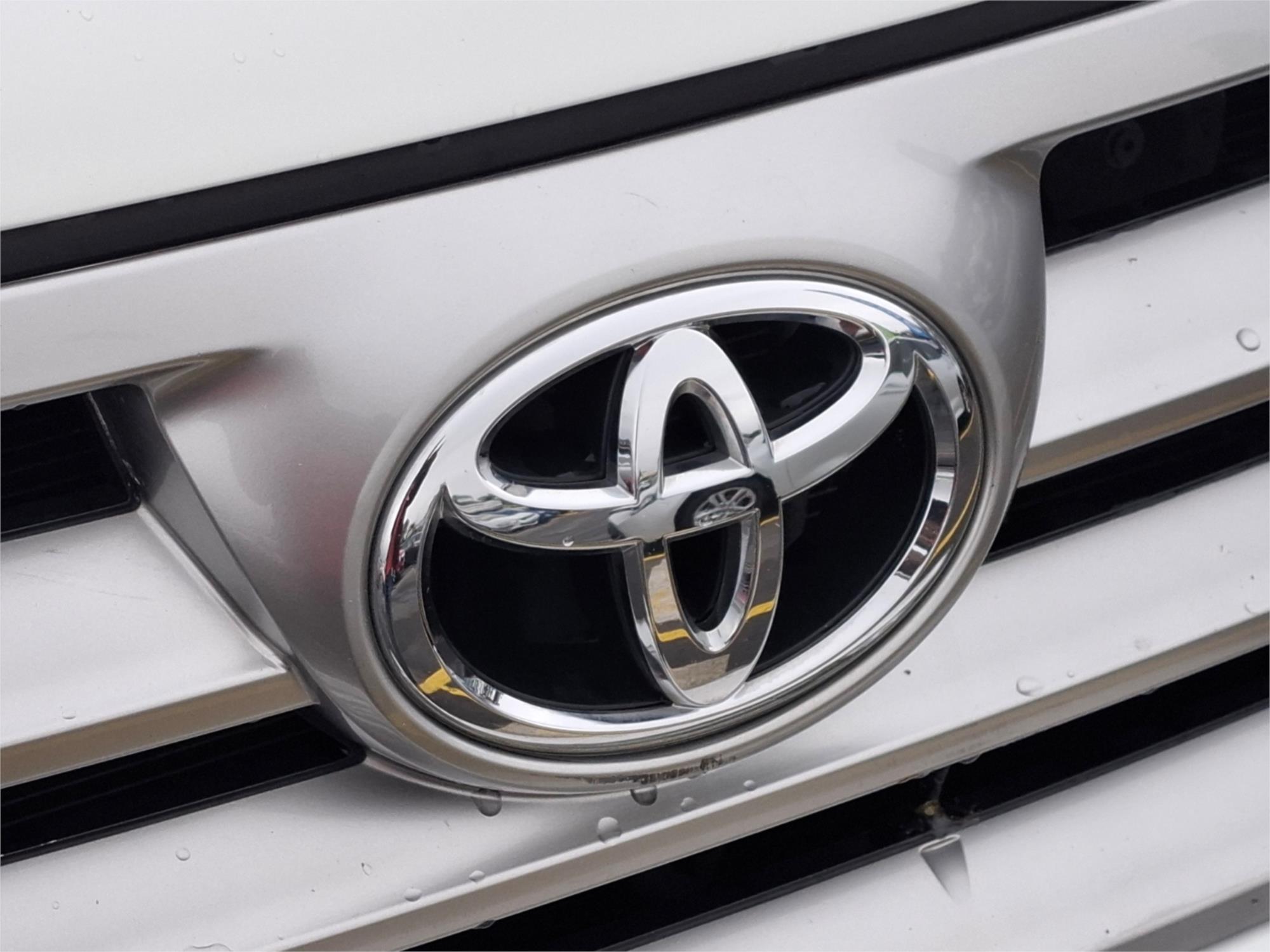 2011 TOYOTA KLUGER GSU45R MY11 UPGRADE KX-S (4x4) 5 SP AUTOMATIC 4D WAGON