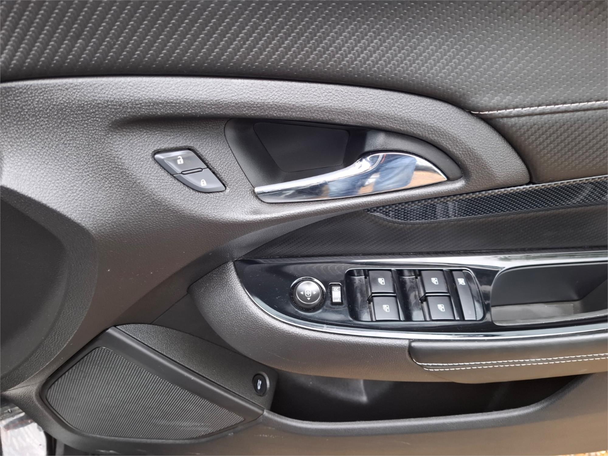 2016 HOLDEN COMMODORE VF II SV6 6 SP AUTOMATIC 4D SEDAN