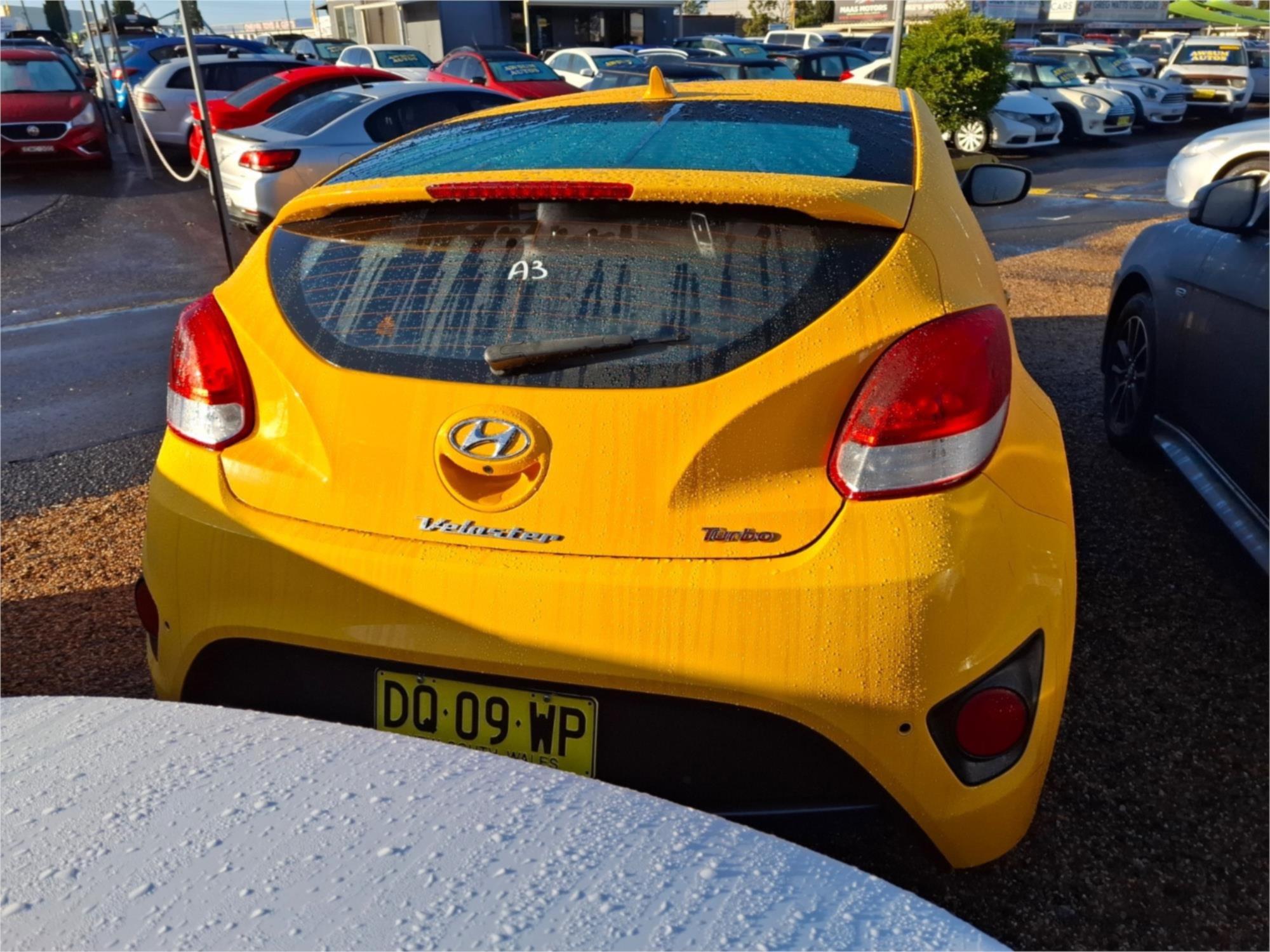 2015 HYUNDAI VELOSTER FS4 SERIES 2 SR TURBO + 6 SP MANUAL 3D COUPE