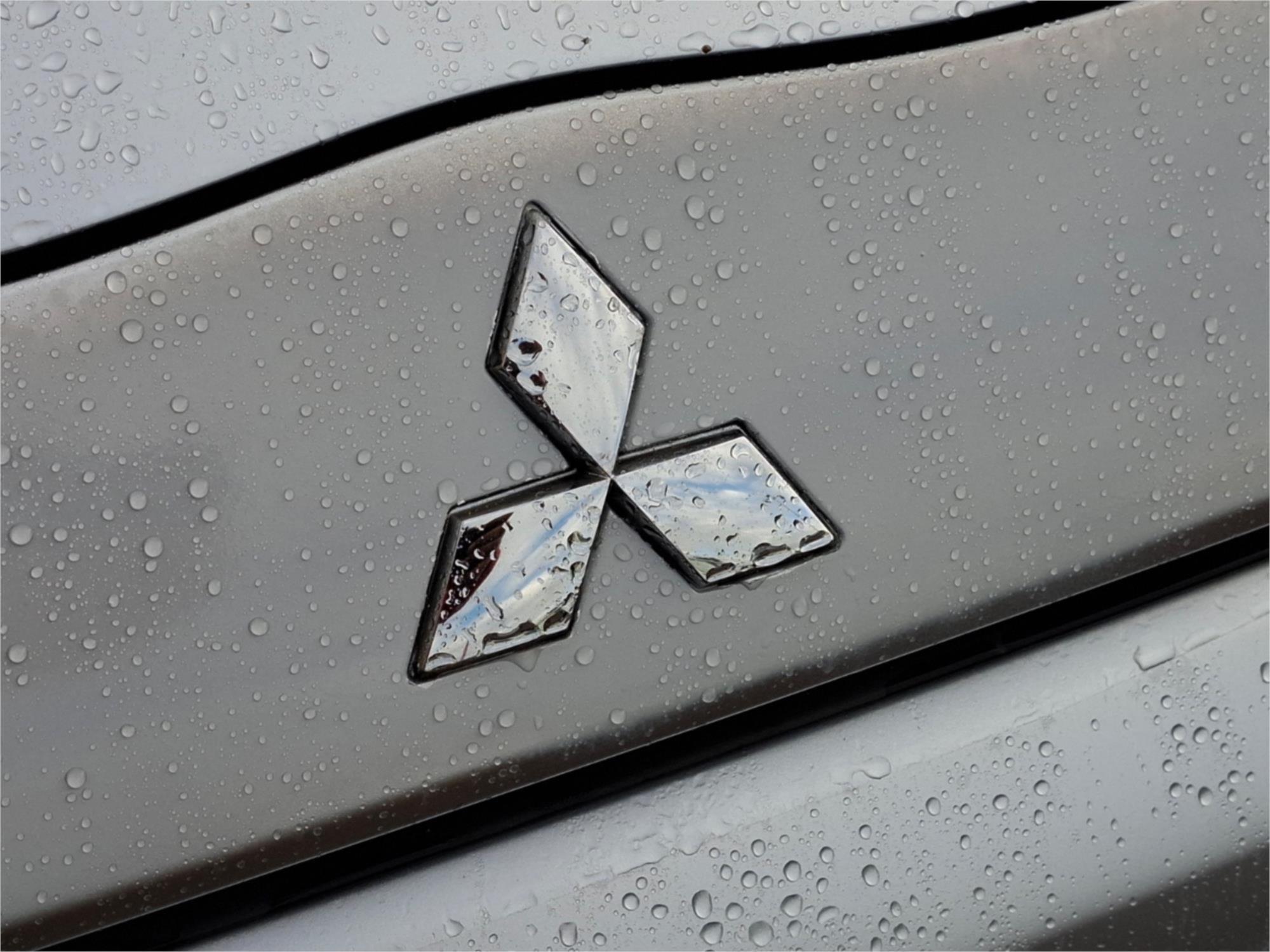 2013 MITSUBISHI MIRAGE LA ES CONTINUOUS VARIABLE 5D HATCHBACK