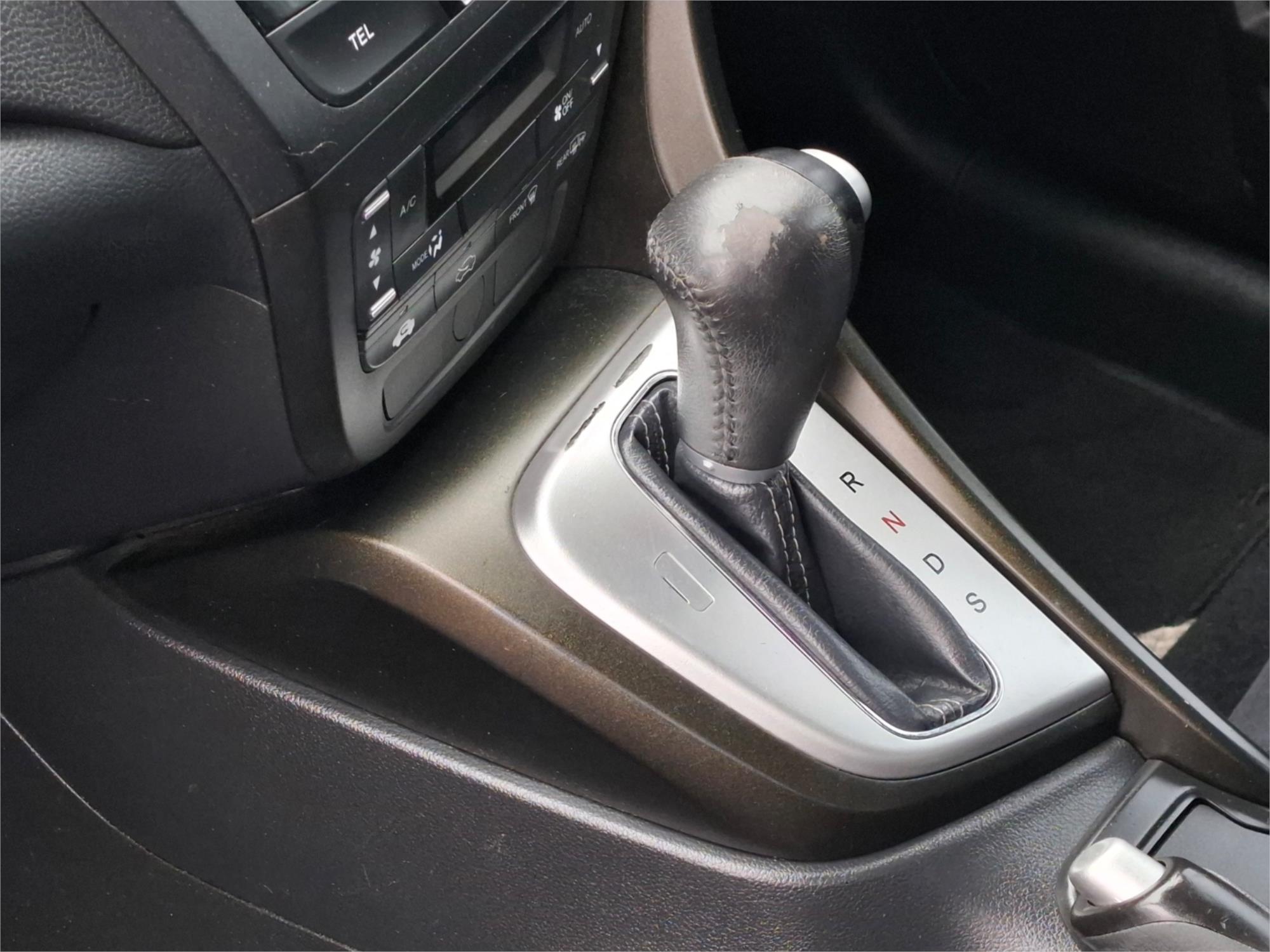2014 HONDA CIVIC FK MY13 VTi-S 5 SP AUTOMATIC 5D HATCHBACK