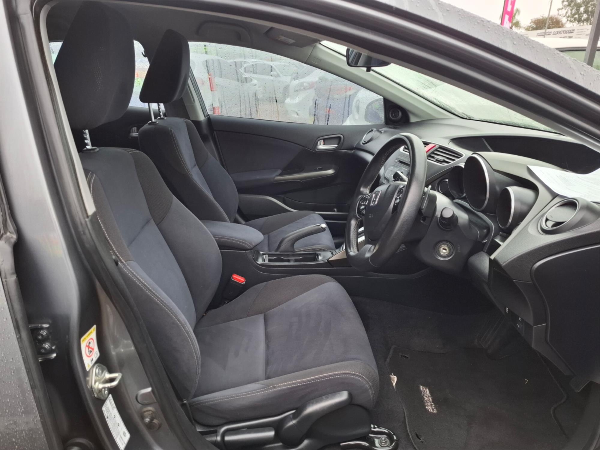 2014 HONDA CIVIC FK MY13 VTi-S 5 SP AUTOMATIC 5D HATCHBACK
