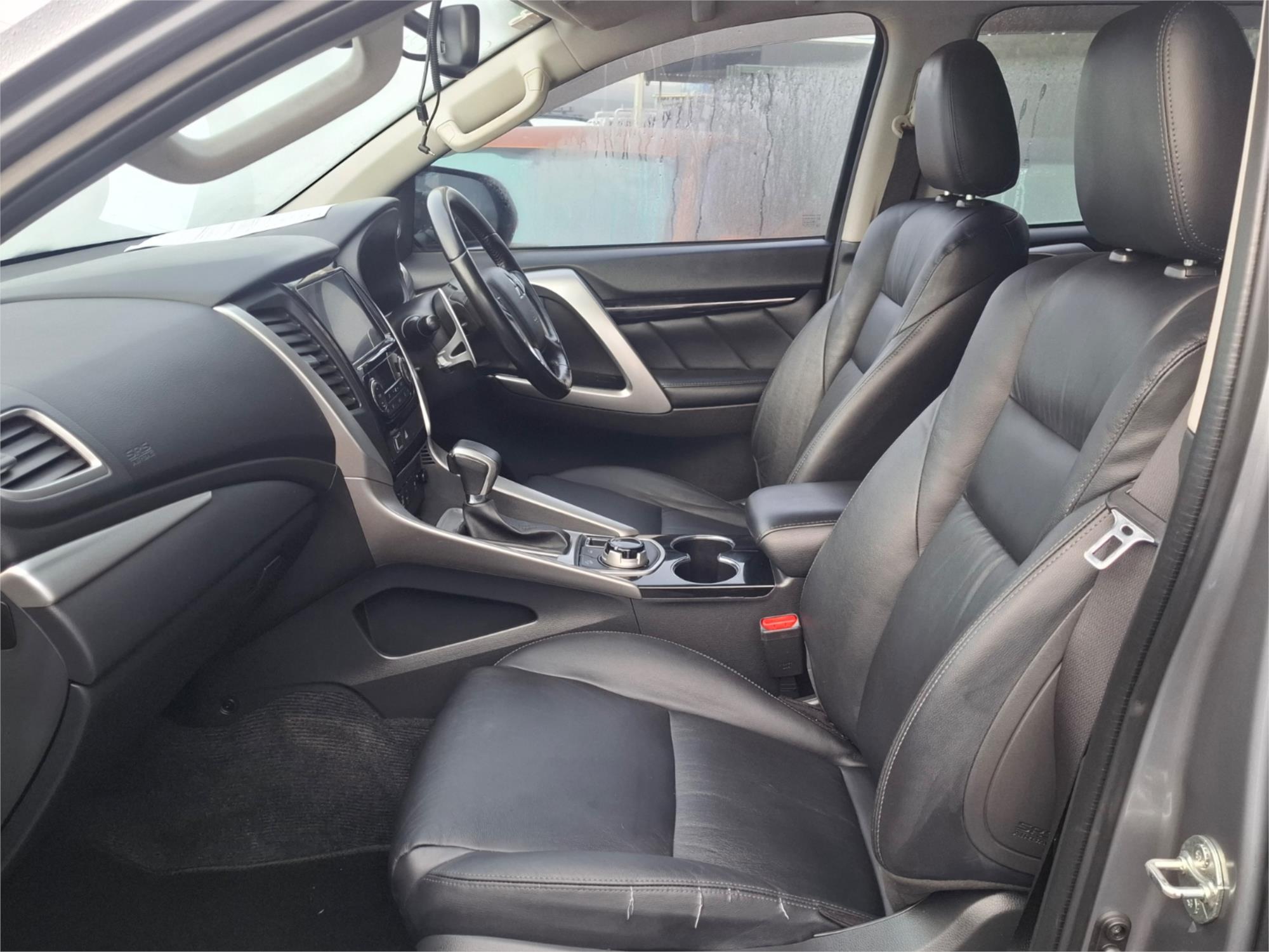 2017 MITSUBISHI PAJERO SPORT MY17 GLS (4x4) 7 SEAT 8 SP AUTOMATIC 4D WAGON