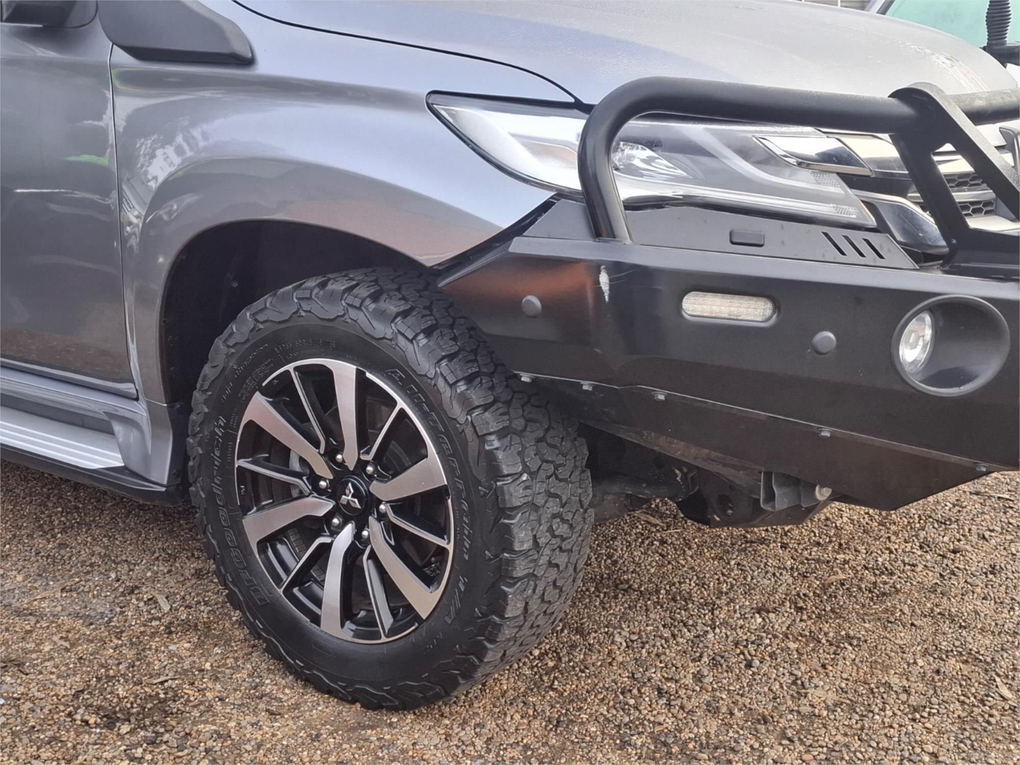 2017 MITSUBISHI PAJERO SPORT MY17 GLS (4x4) 7 SEAT 8 SP AUTOMATIC 4D WAGON