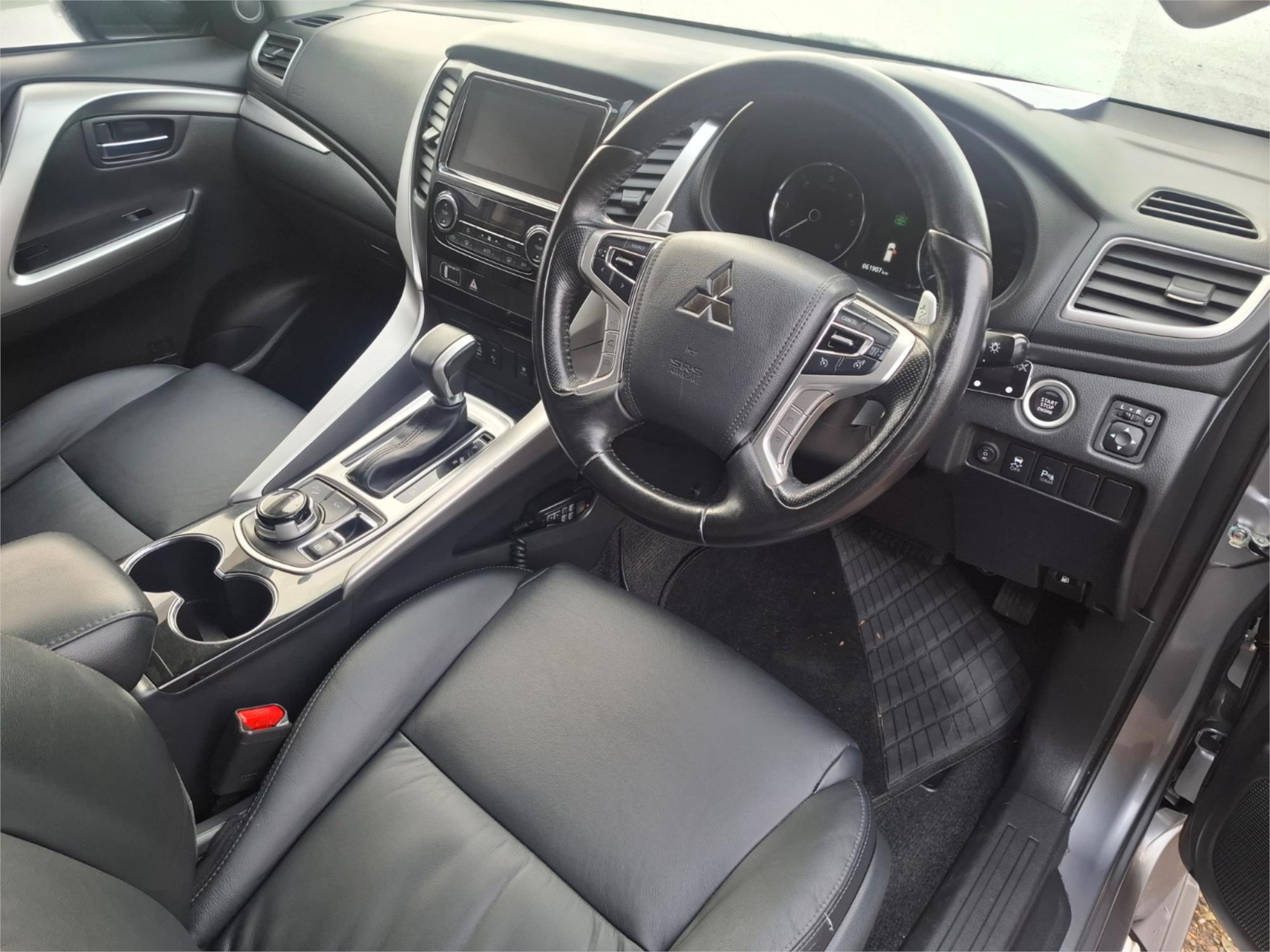 2017 MITSUBISHI PAJERO SPORT MY17 GLS (4x4) 7 SEAT 8 SP AUTOMATIC 4D WAGON