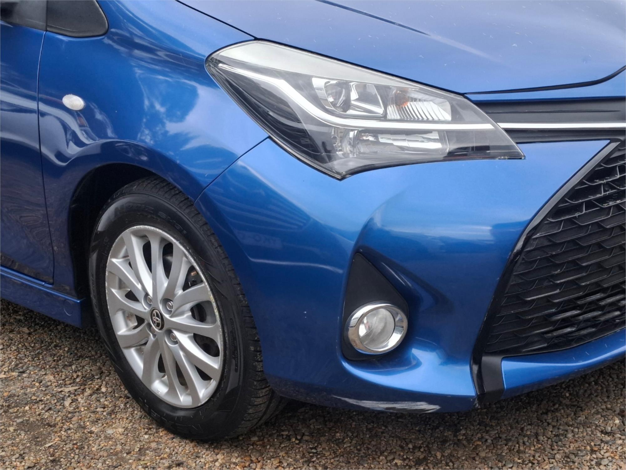 2016 TOYOTA YARIS NCP131R MY15 ZR 4 SP AUTOMATIC 5D HATCHBACK
