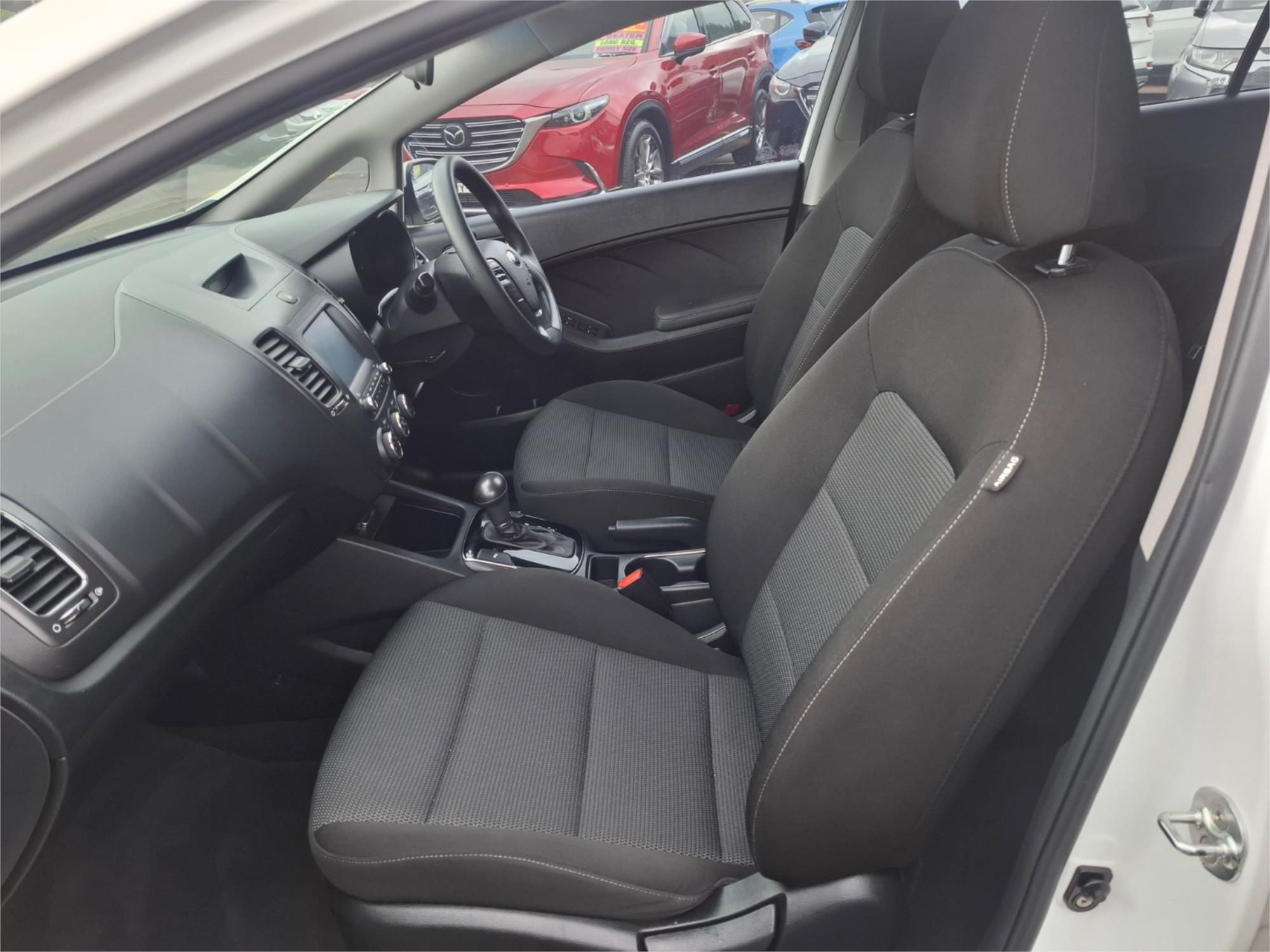 2017 KIA CERATO YD MY17 S 6 SP AUTO SEQ SPORTSHIFT 5D HATCHBACK