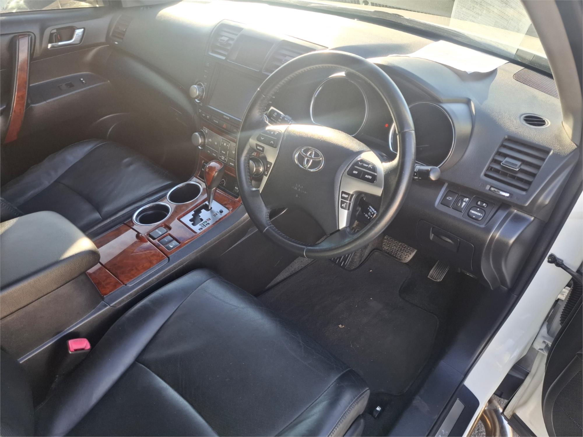 2013 TOYOTA KLUGER GSU45R MY11 UPGRADE GRANDE (4x4) 5 SP AUTOMATIC 4D WAGON