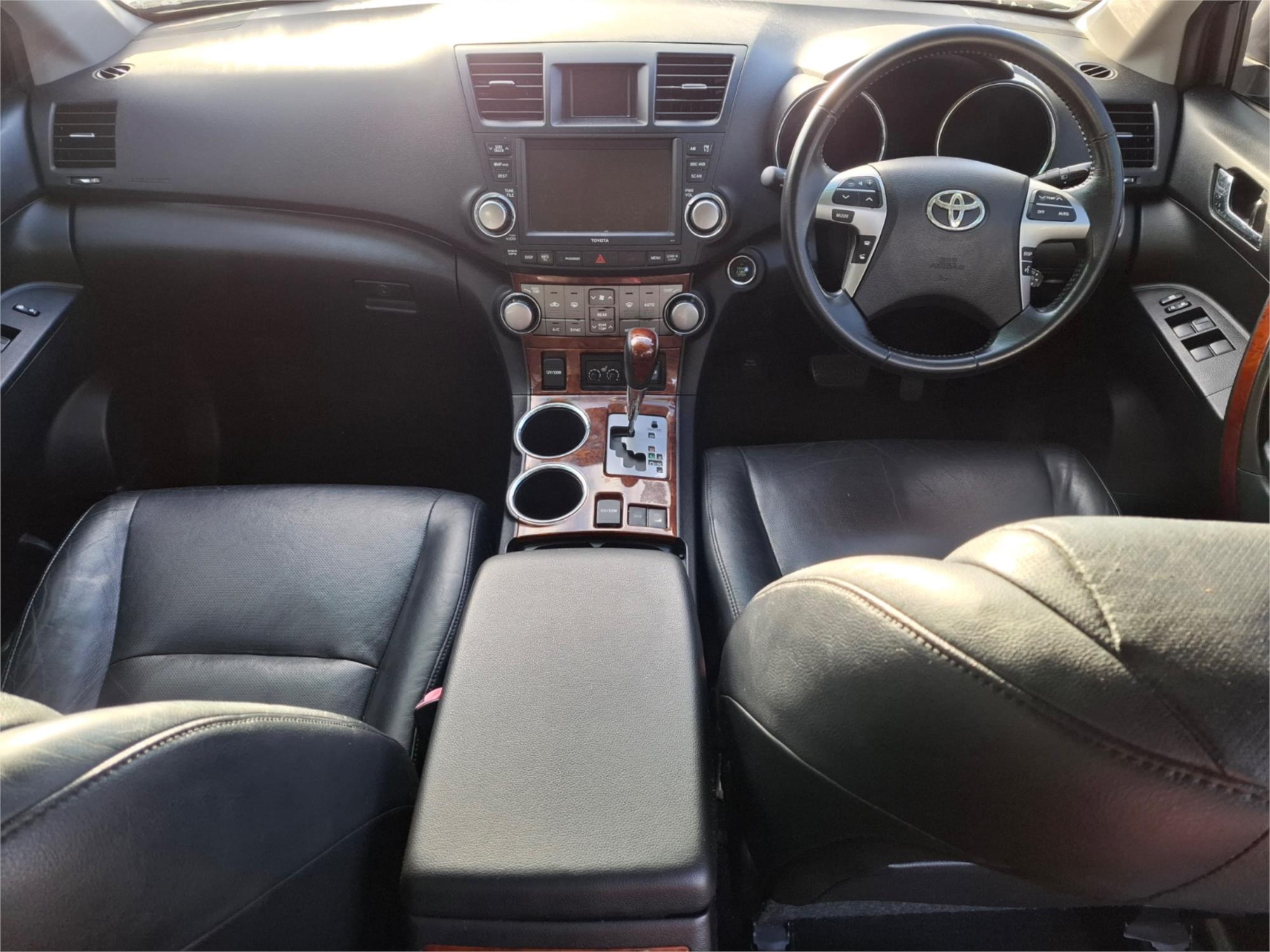 2010 TOYOTA KLUGER GSU45R GRANDE (4x4) 5 SP AUTOMATIC 4D WAGON
