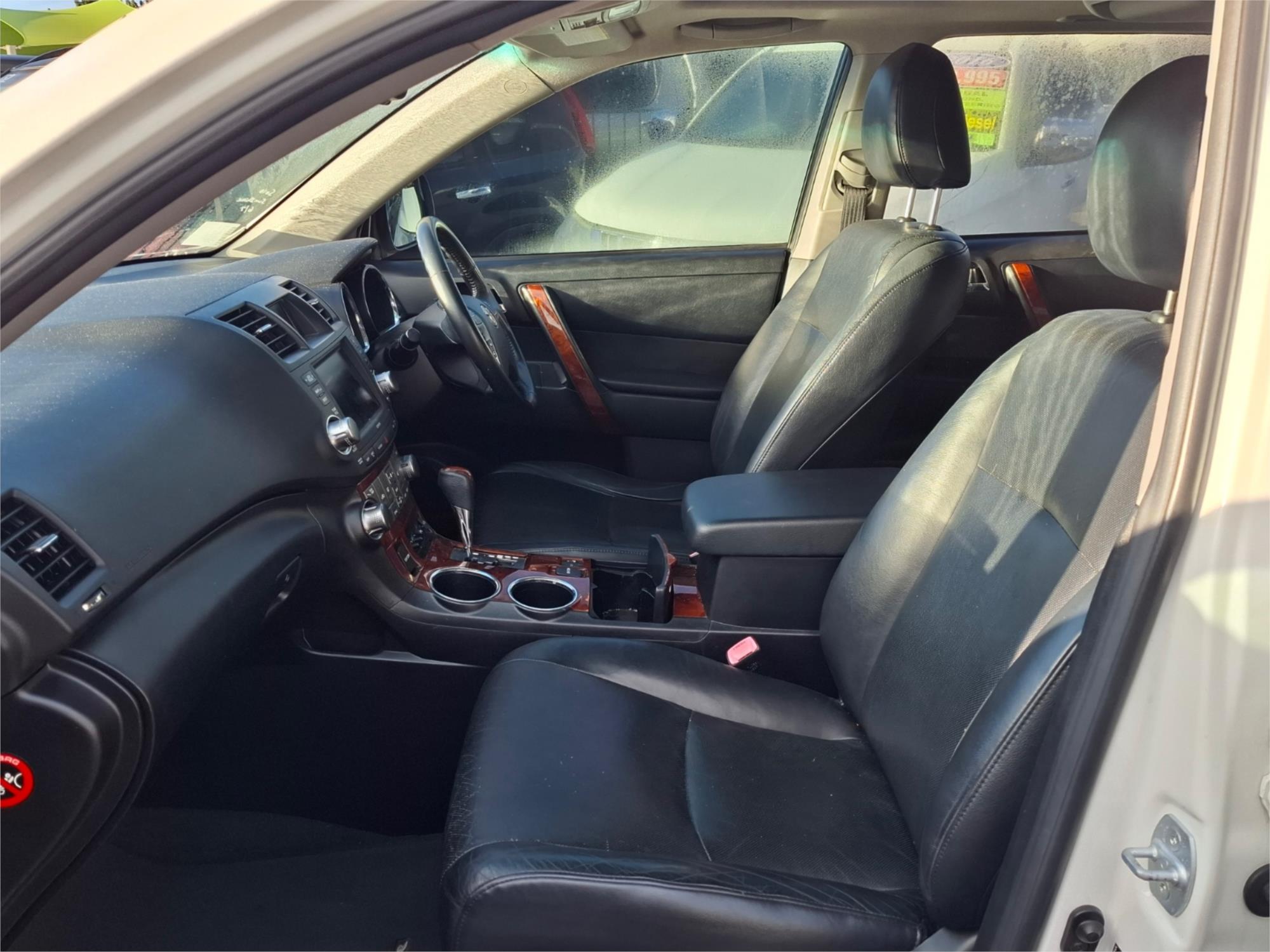 2010 TOYOTA KLUGER GSU45R GRANDE (4x4) 5 SP AUTOMATIC 4D WAGON