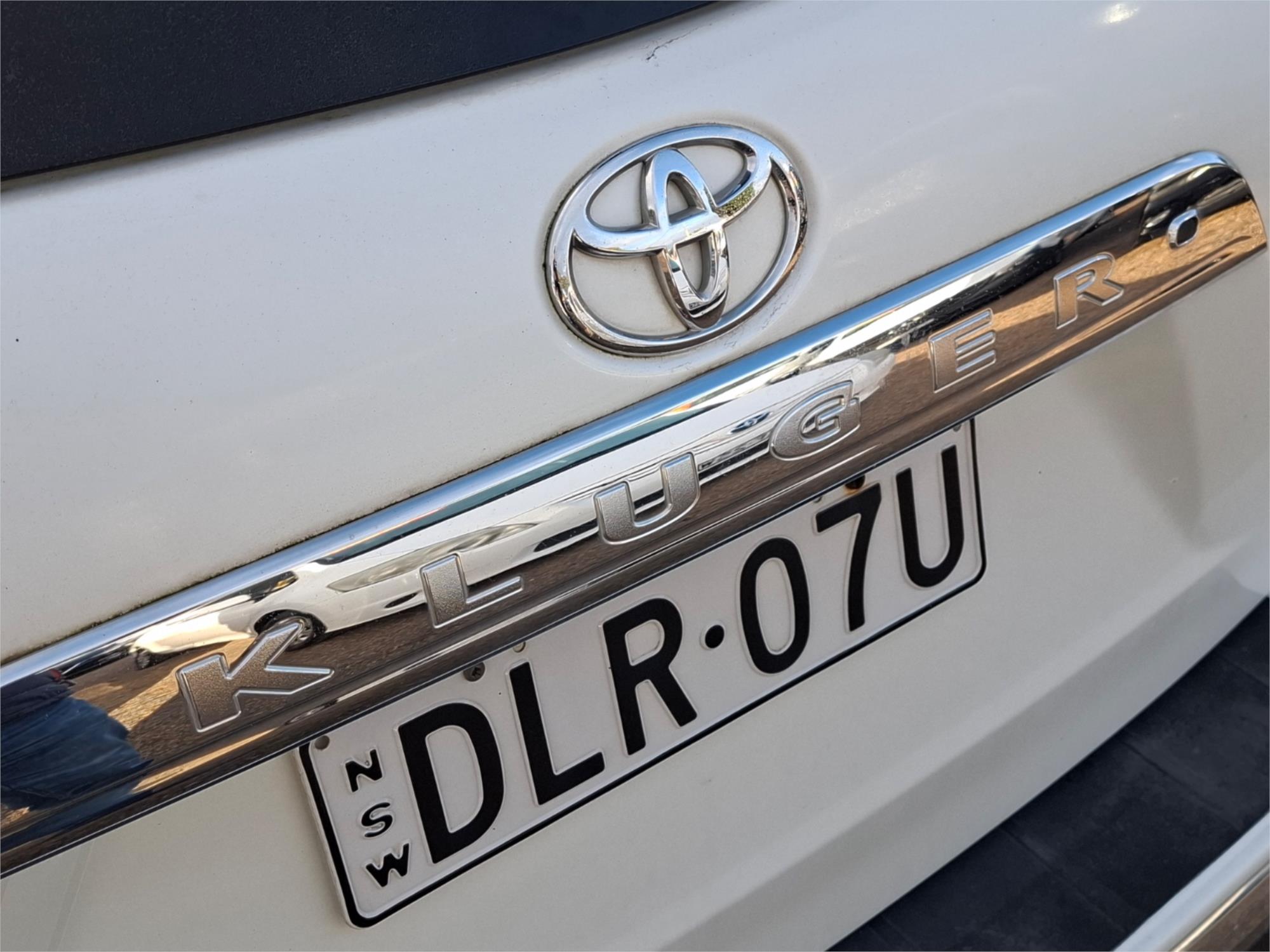 2010 TOYOTA KLUGER GSU45R GRANDE (4x4) 5 SP AUTOMATIC 4D WAGON