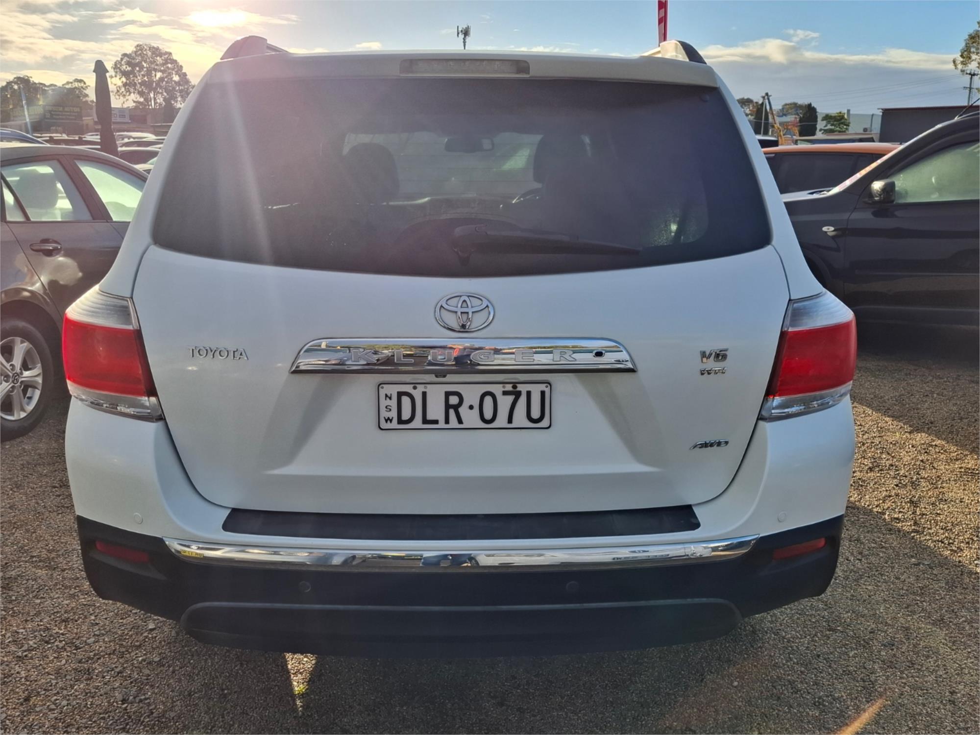 2010 TOYOTA KLUGER GSU45R GRANDE (4x4) 5 SP AUTOMATIC 4D WAGON