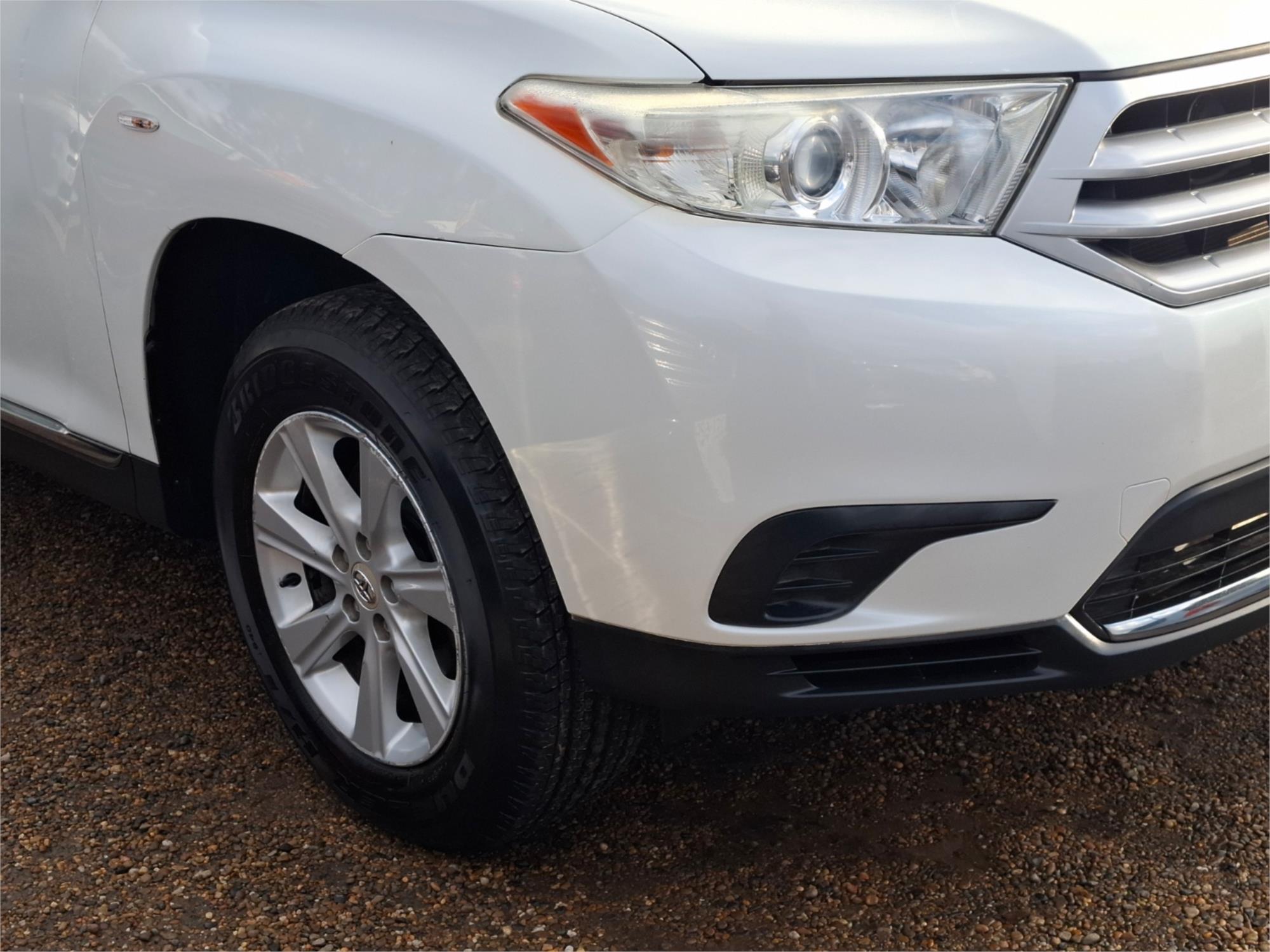 2011 TOYOTA KLUGER GSU40R MY11 UPGRADE KX-R (FWD) 5 SEAT 5 SP AUTOMATIC 4D WAGON