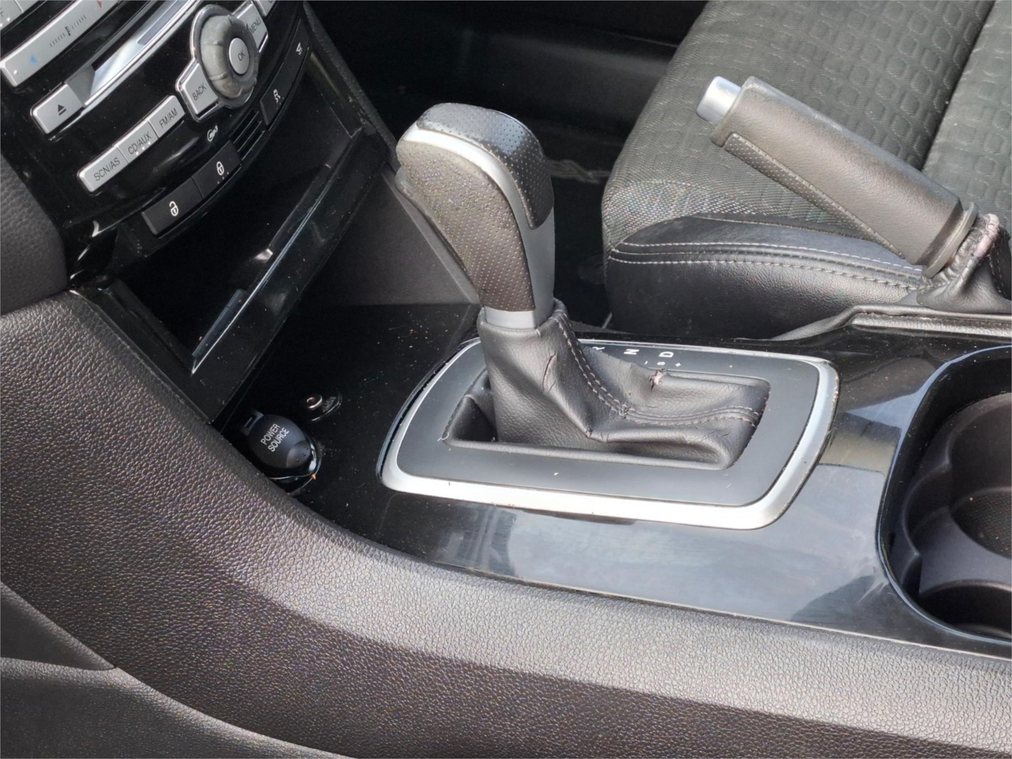 2010 FORD FALCON FG UPGRADE XR6 6 SP AUTO SEQ SPORTSHIFT 4D SEDAN