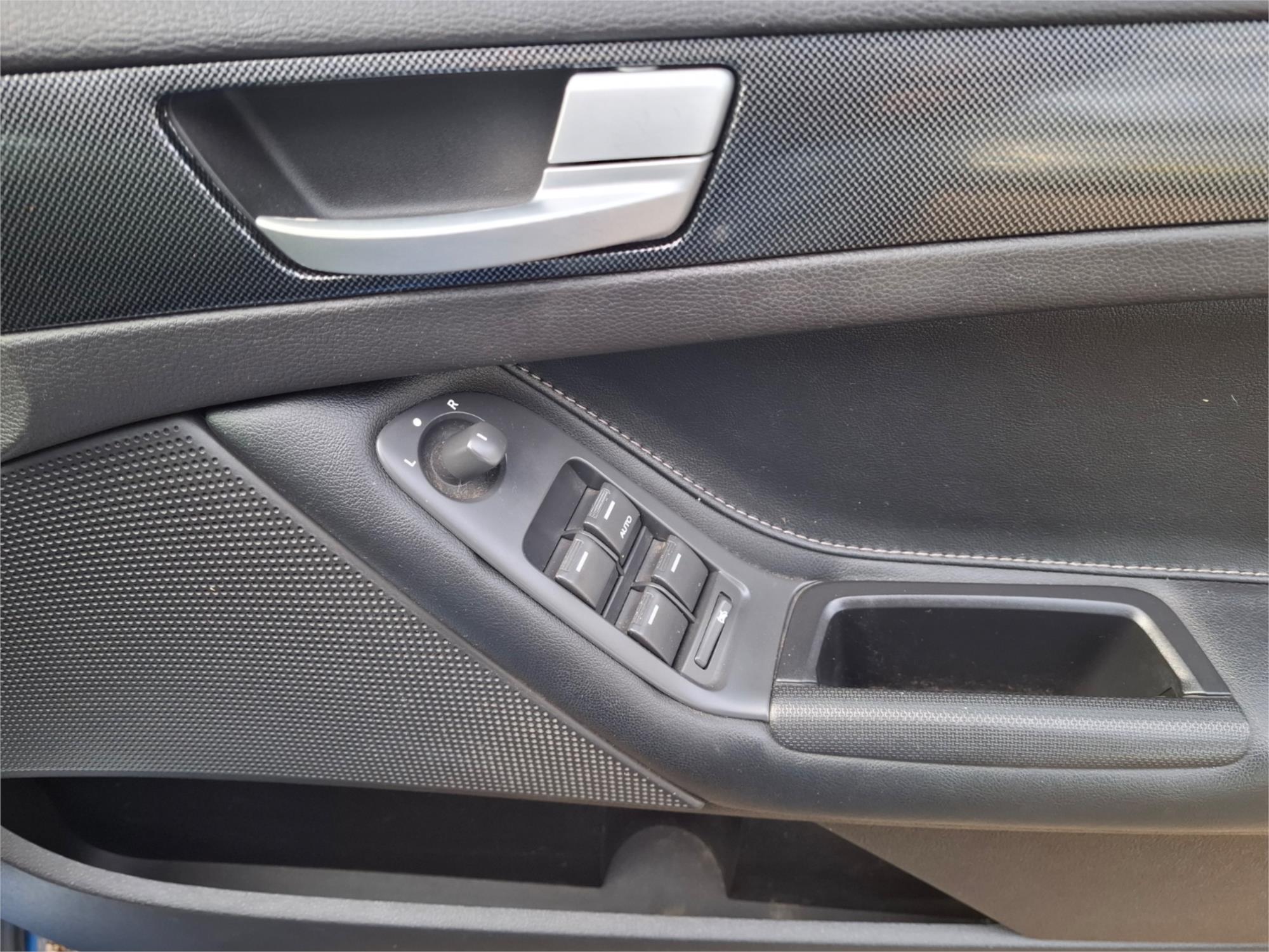 2010 FORD FALCON FG UPGRADE XR6 6 SP AUTO SEQ SPORTSHIFT 4D SEDAN