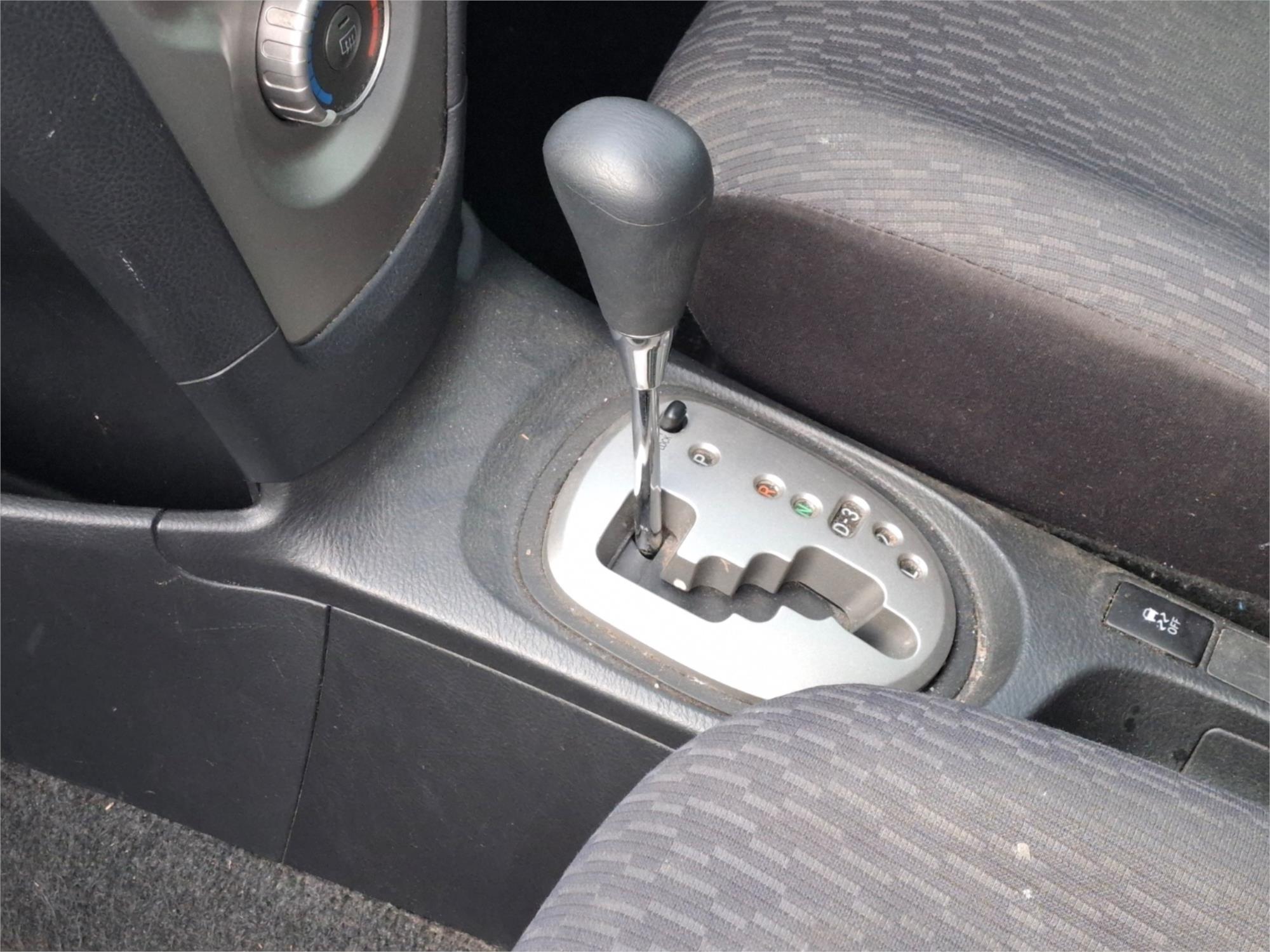 2010 TOYOTA YARIS NCP93R 08 UPGRADE YRS 4 SP AUTOMATIC 4D SEDAN
