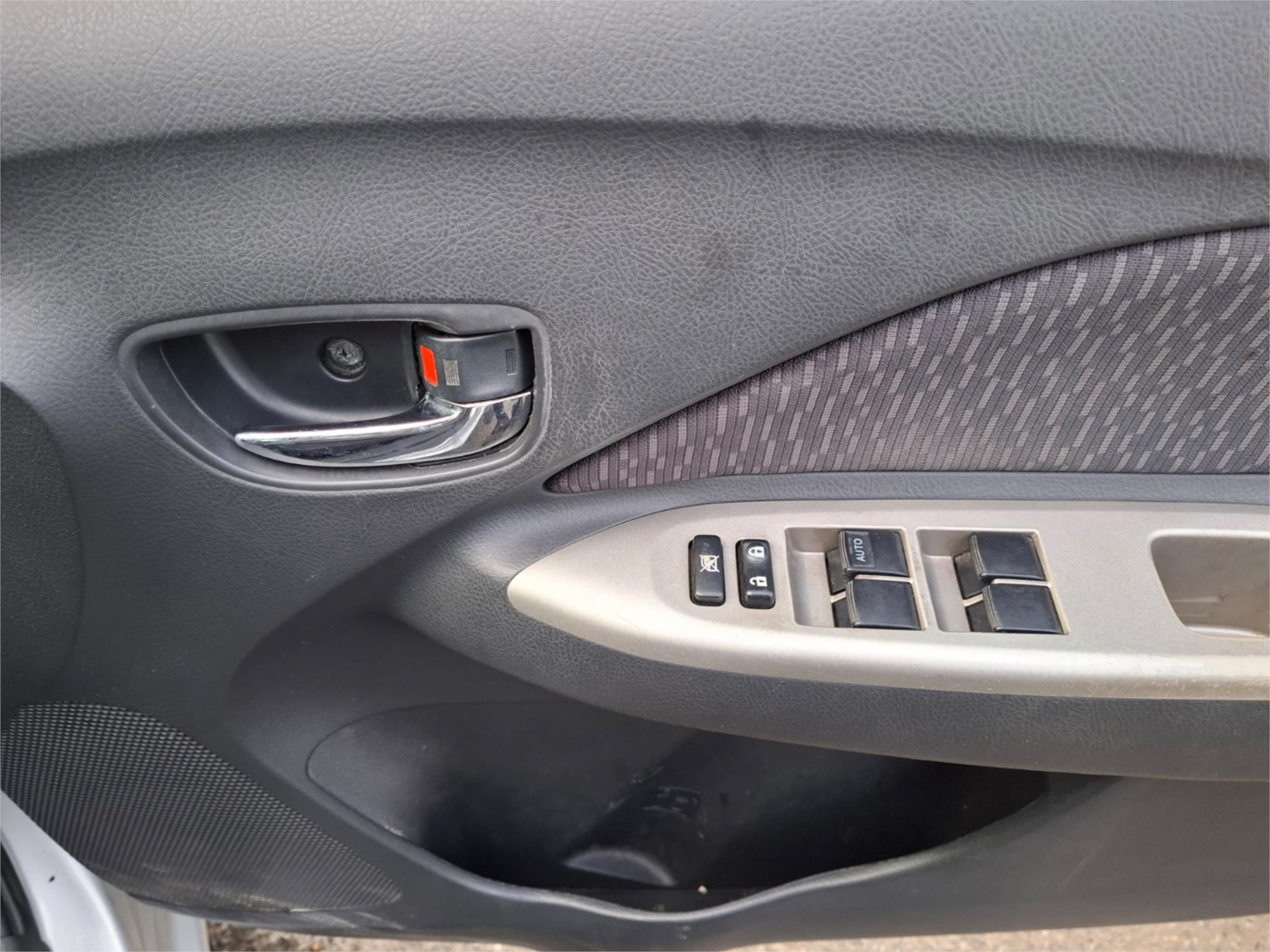 2010 TOYOTA YARIS NCP93R 08 UPGRADE YRS 4 SP AUTOMATIC 4D SEDAN