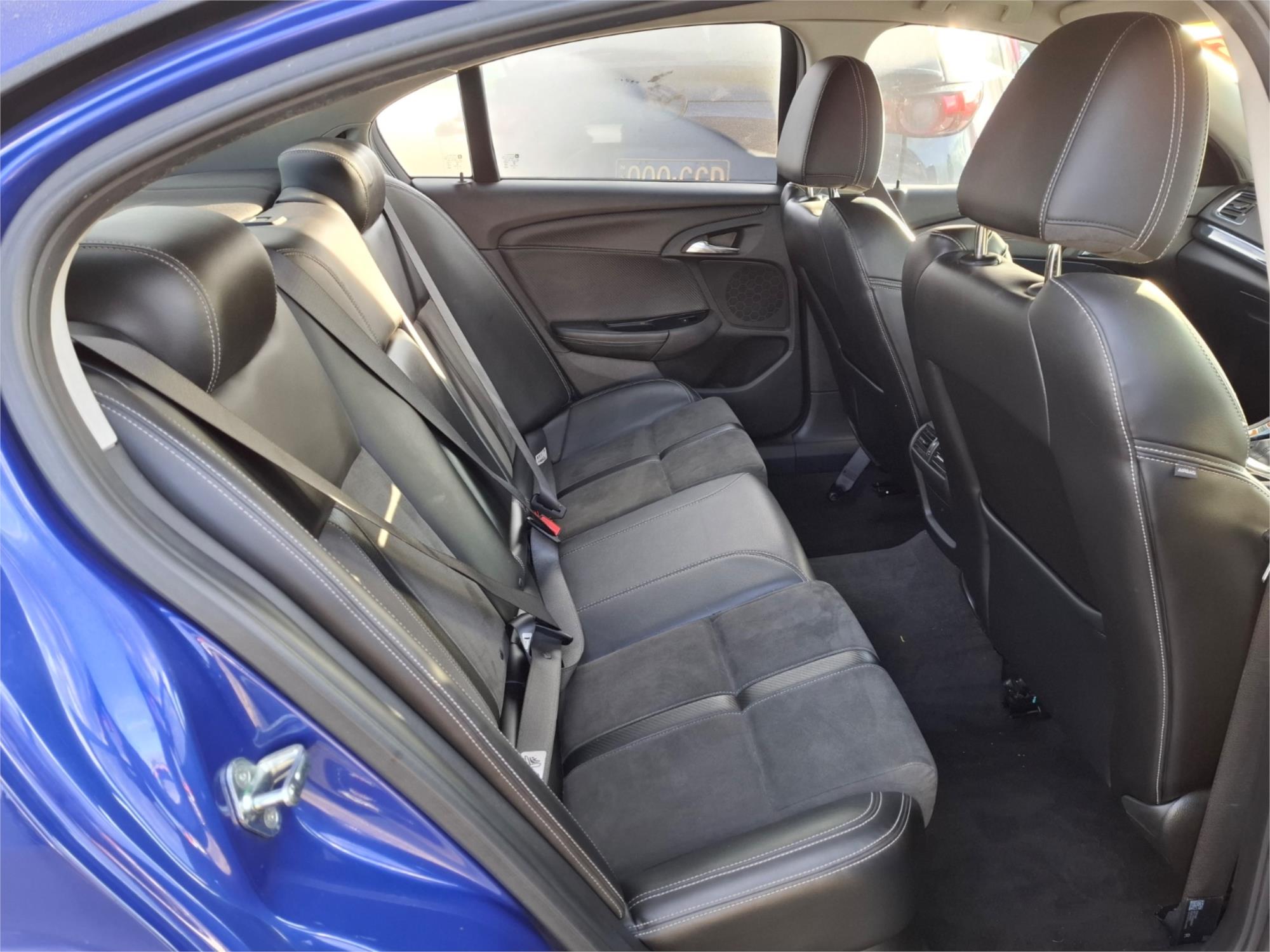 2014 HOLDEN COMMODORE VF MY15 SV6 6 SP AUTOMATIC 4D SEDAN