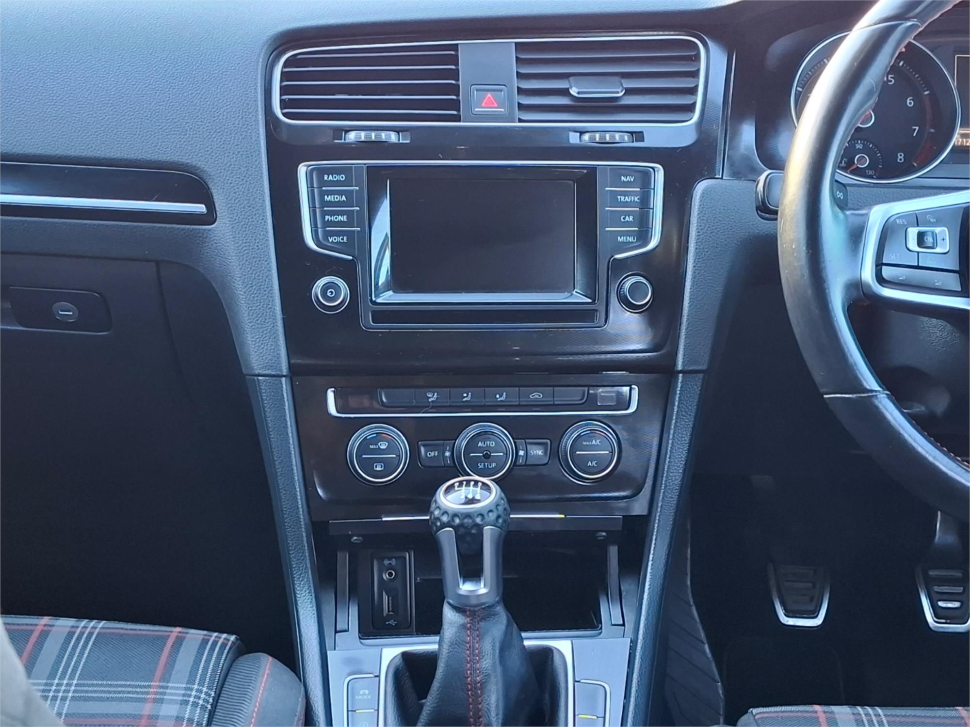 2013 VOLKSWAGEN GOLF 1K MY13 GTI 6 SP MANUAL 5D HATCHBACK