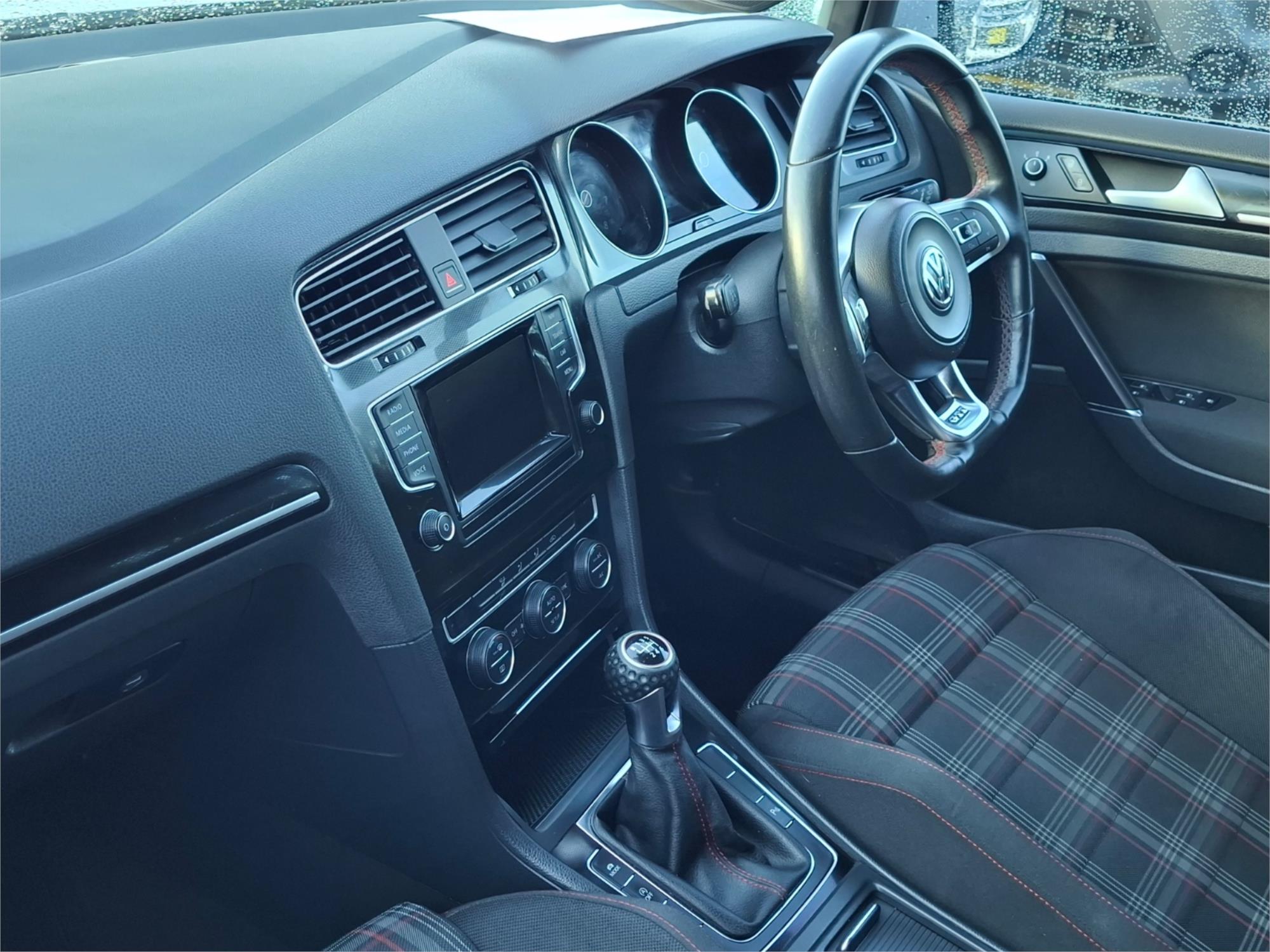 2013 VOLKSWAGEN GOLF 1K MY13 GTI 6 SP MANUAL 5D HATCHBACK