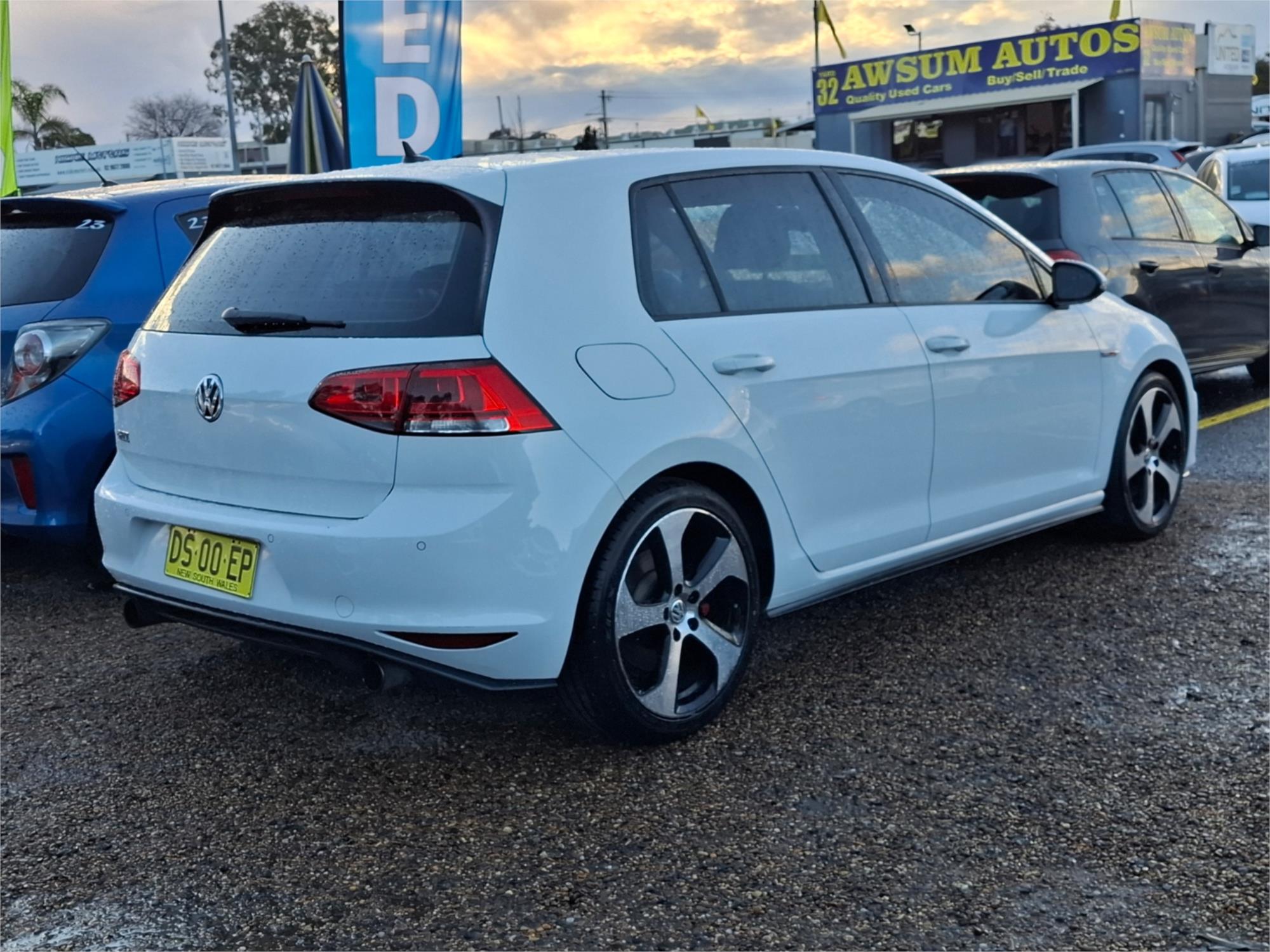 2013 VOLKSWAGEN GOLF 1K MY13 GTI 6 SP MANUAL 5D HATCHBACK