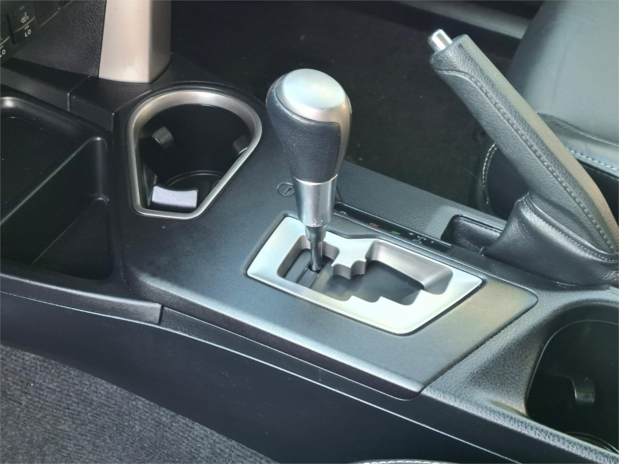 2016 TOYOTA RAV4 ASA44R MY16 CRUISER (4x4) 6 SP AUTOMATIC 4D WAGON