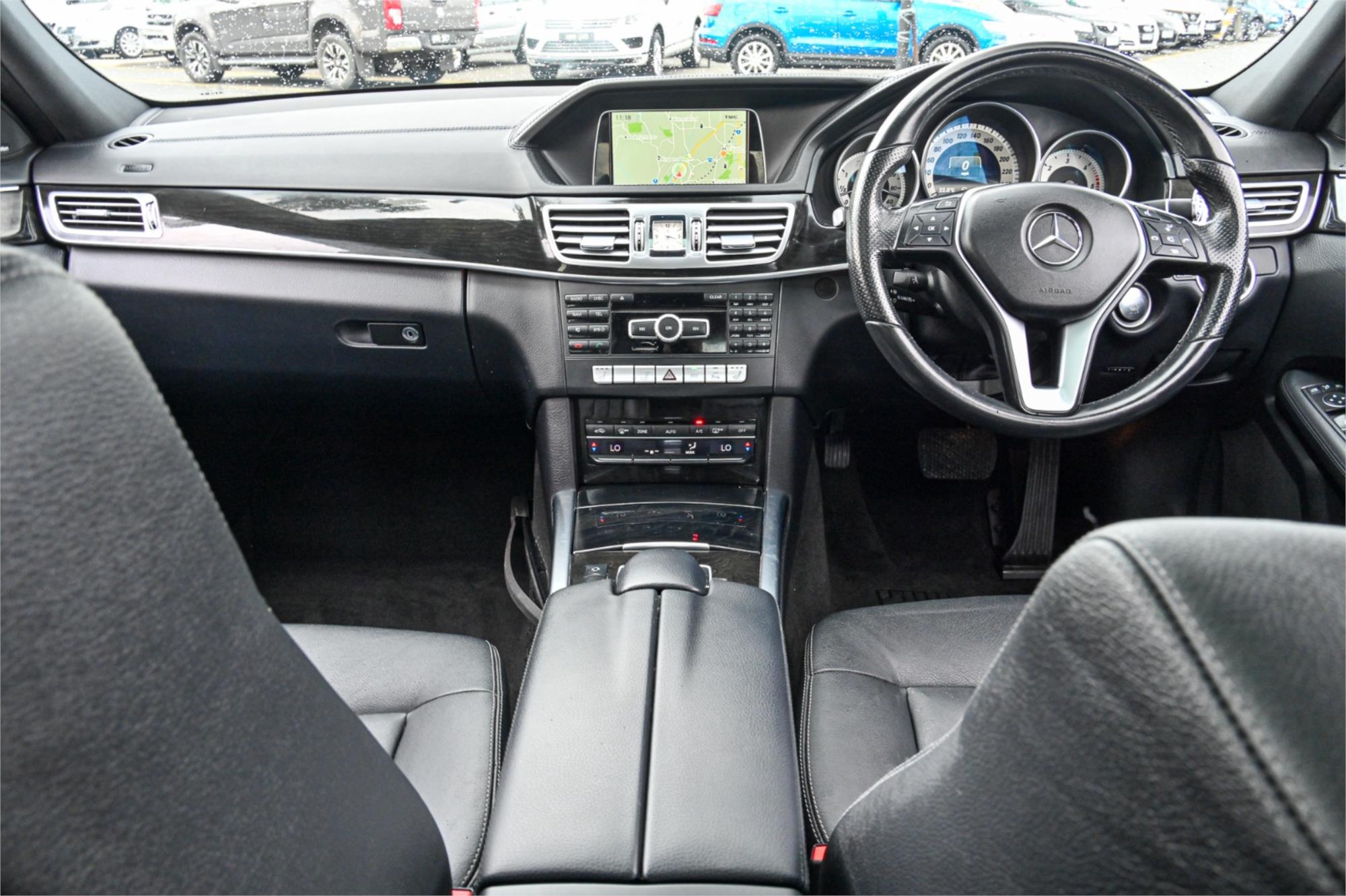 2013 MERCEDES-BENZ E250 212 MY12 CDI AVANTGARDE BE 7 SP AUTOMATIC G-TRONIC 4D SEDAN