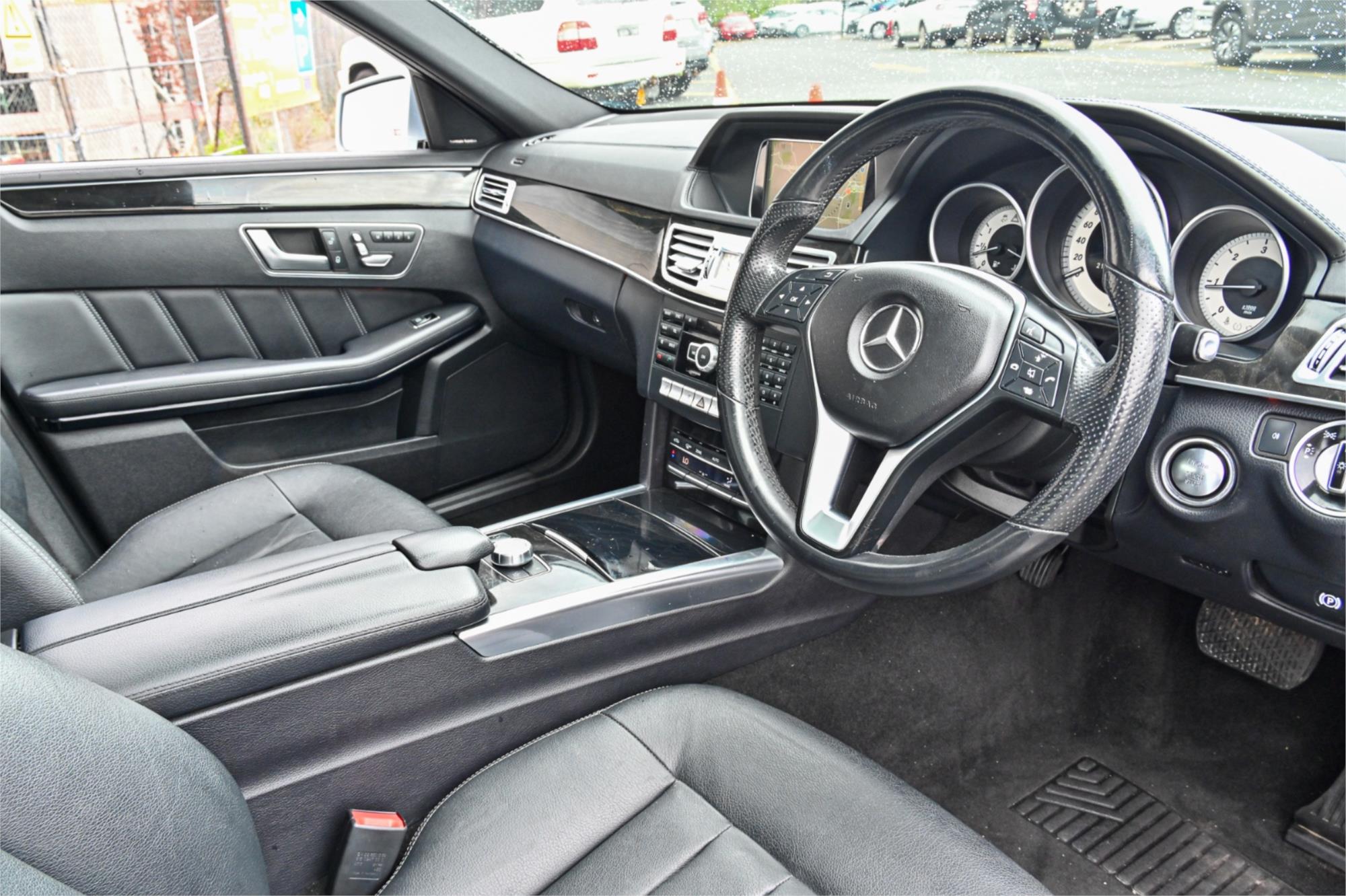 2013 MERCEDES-BENZ E250 212 MY12 CDI AVANTGARDE BE 7 SP AUTOMATIC G-TRONIC 4D SEDAN