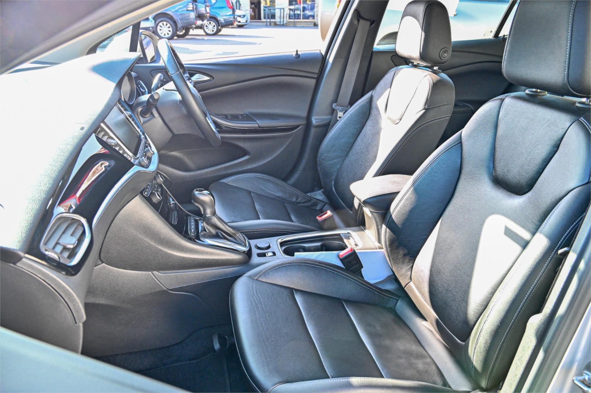 2017 HOLDEN ASTRA BK MY17 RS-V 6 SP AUTOMATIC 5D HATCHBACK