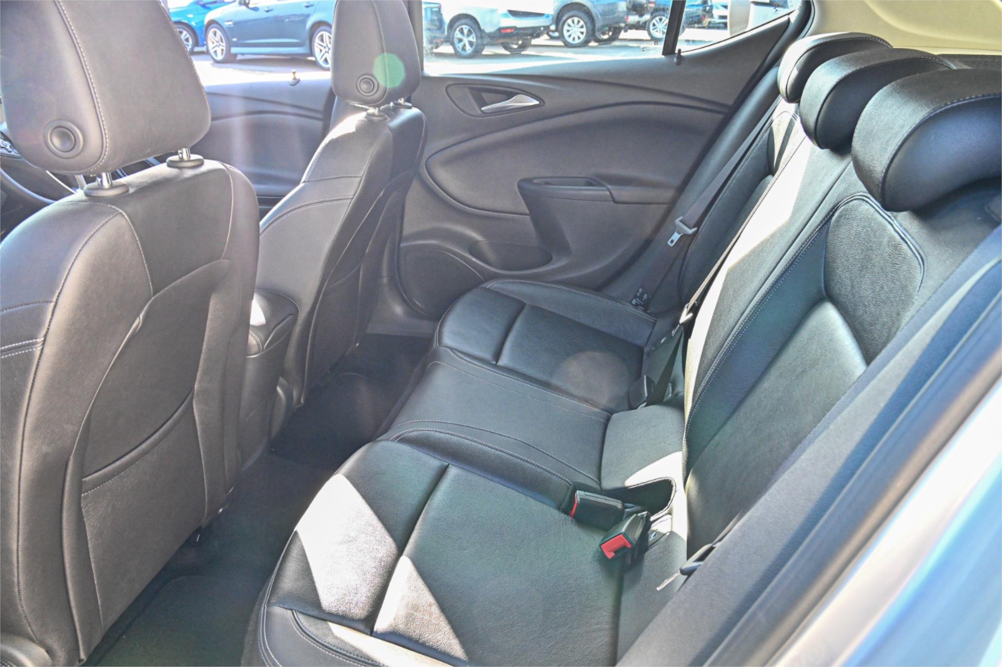 2017 HOLDEN ASTRA BK MY17 RS-V 6 SP AUTOMATIC 5D HATCHBACK