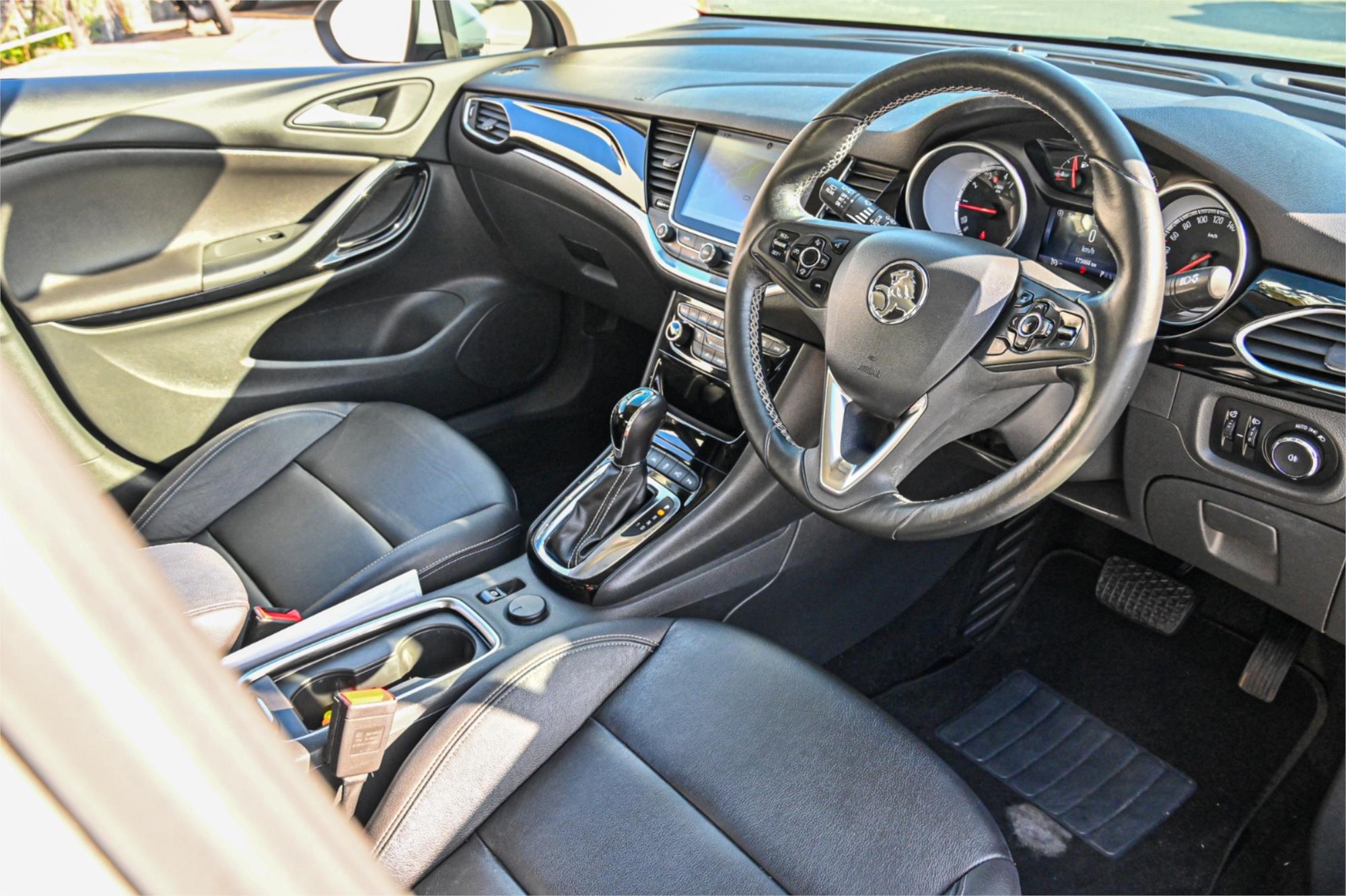 2017 HOLDEN ASTRA BK MY17 RS-V 6 SP AUTOMATIC 5D HATCHBACK