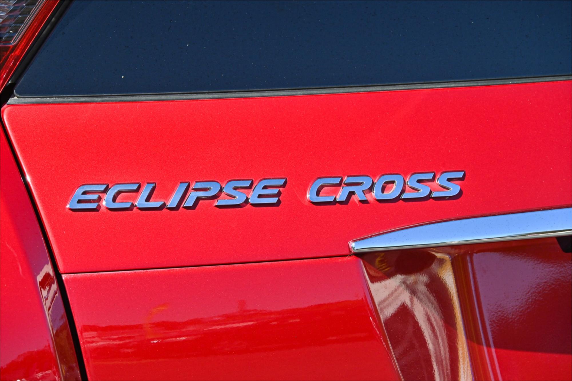 2017 MITSUBISHI ECLIPSE CROSS YA EXCEED (2WD) CONTINUOUS VARIABLE 4D WAGON