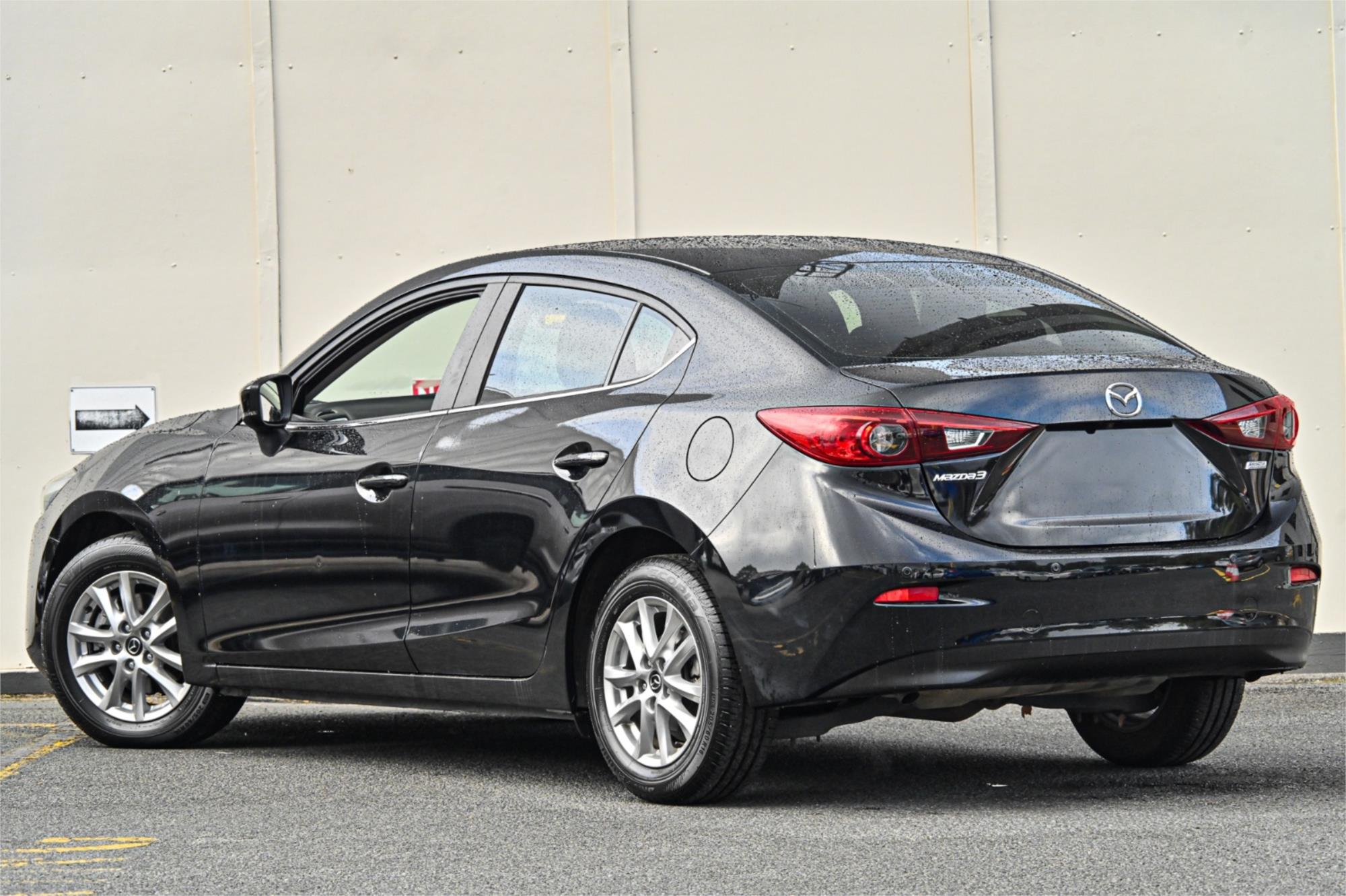 2017 MAZDA MAZDA3 BN MY17 TOURING 6 SP AUTOMATIC 4D SEDAN