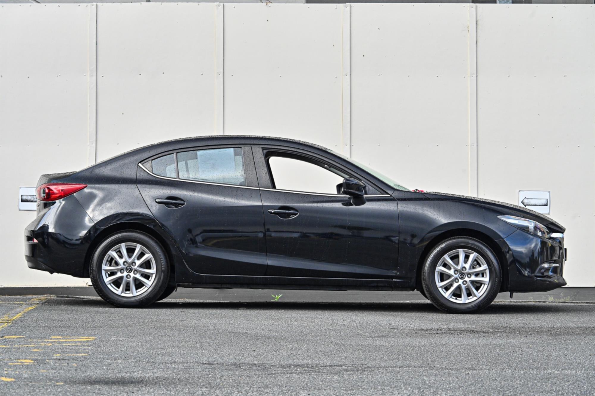 2017 MAZDA MAZDA3 BN MY17 TOURING 6 SP AUTOMATIC 4D SEDAN