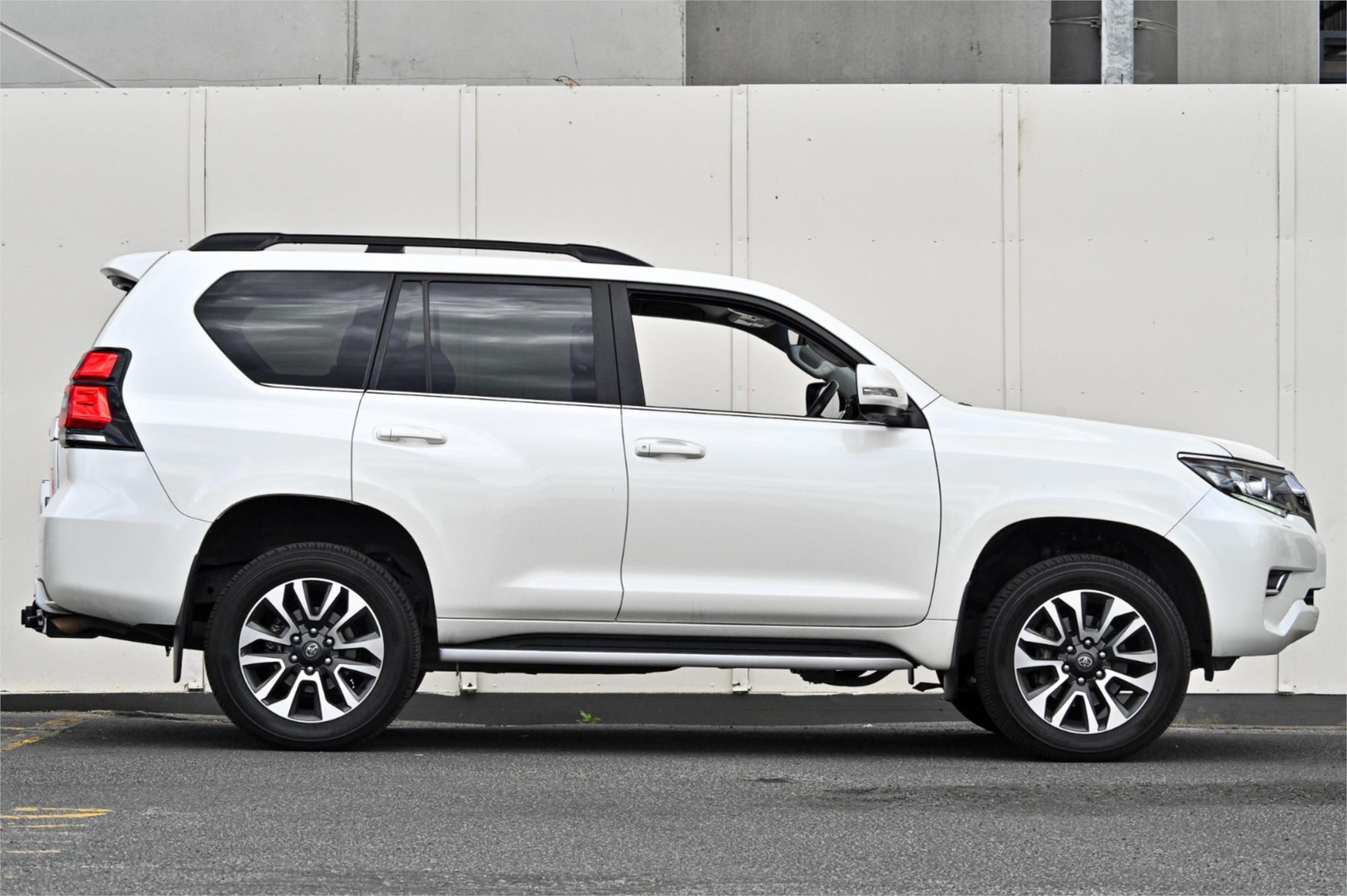 2023 TOYOTA LANDCRUISER PRADO GDJ150R VX FLAT TAILGATE 6 SP AUTOMATIC 4D WAGON